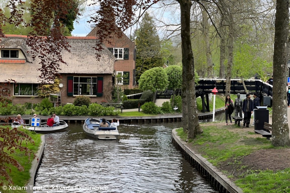 阿姆斯特丹羊角村 + 沃伦丹 + 桑斯安斯风车村一日游