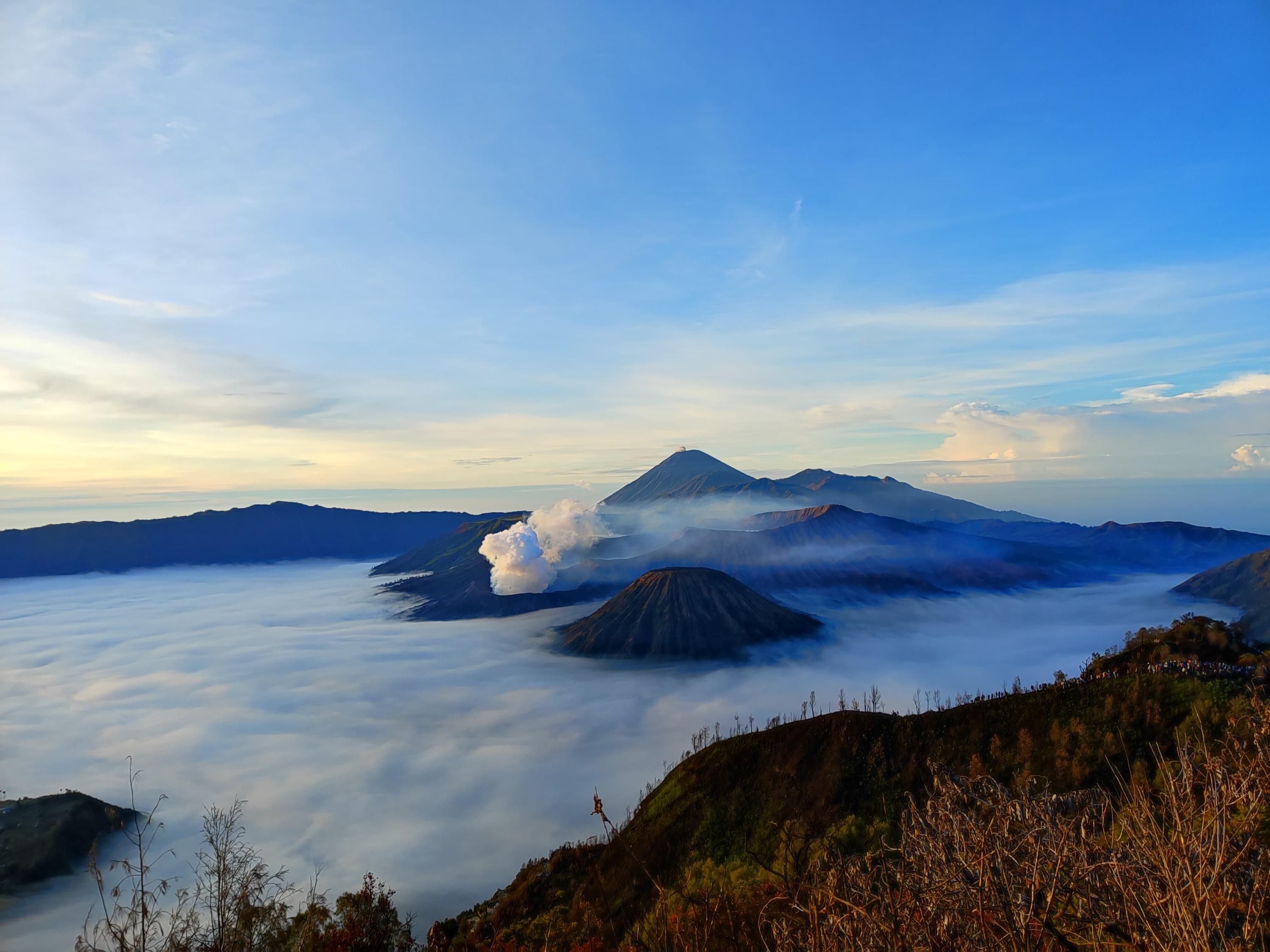 2晚3天日惹出发布罗莫 & 伊真火山口之旅（经苏库寺 & 塞托寺）