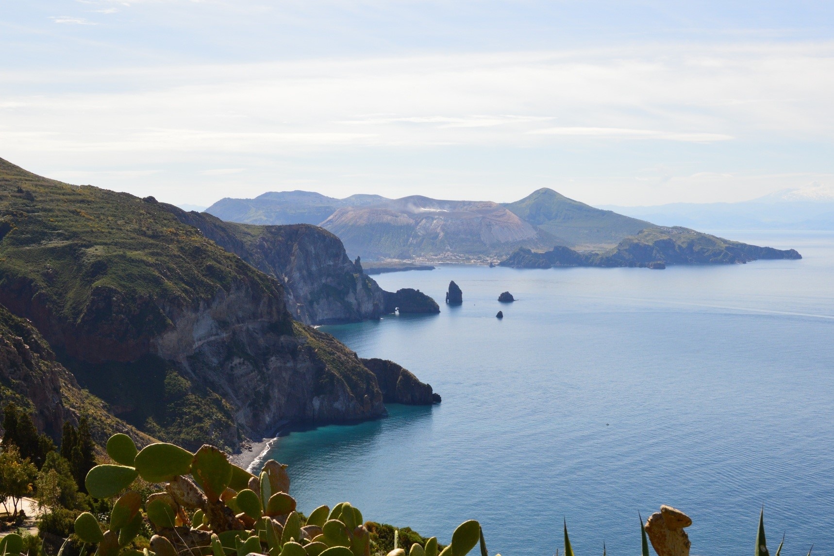 利帕里岛一日游（火山岛 / 帕纳雷亚岛 / 斯特龙博利岛）