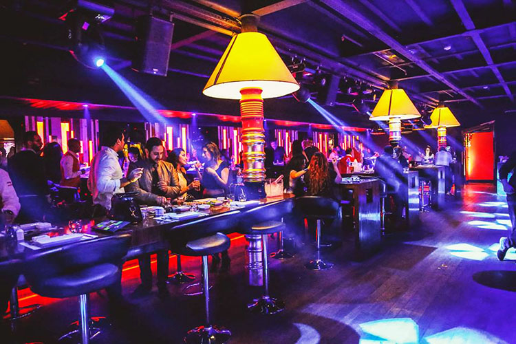 开罗豪华游轮晚餐 & 现场表演（含接送）