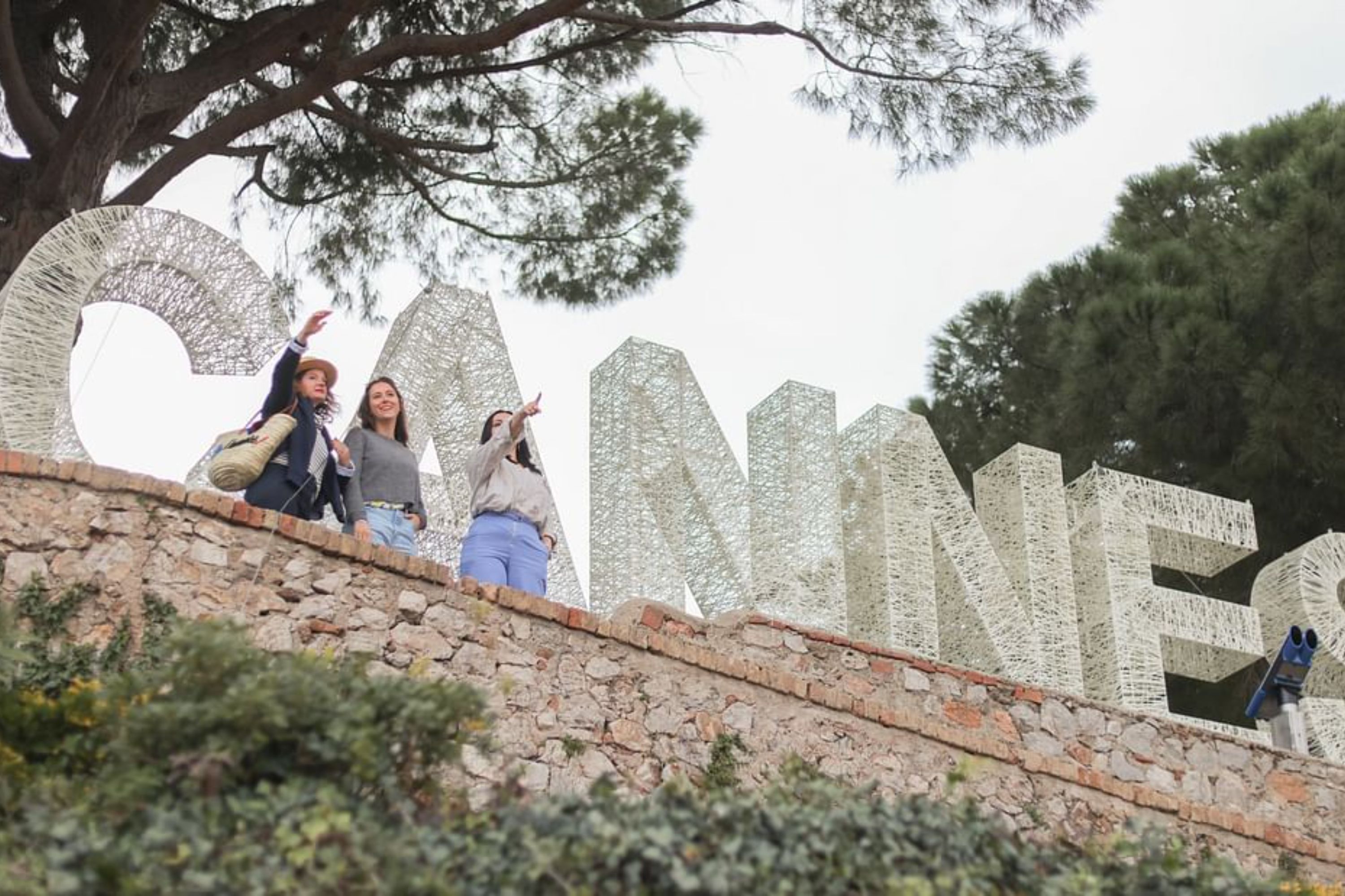 尼斯、戛纳、安提布 & 圣保罗德旺斯一日游