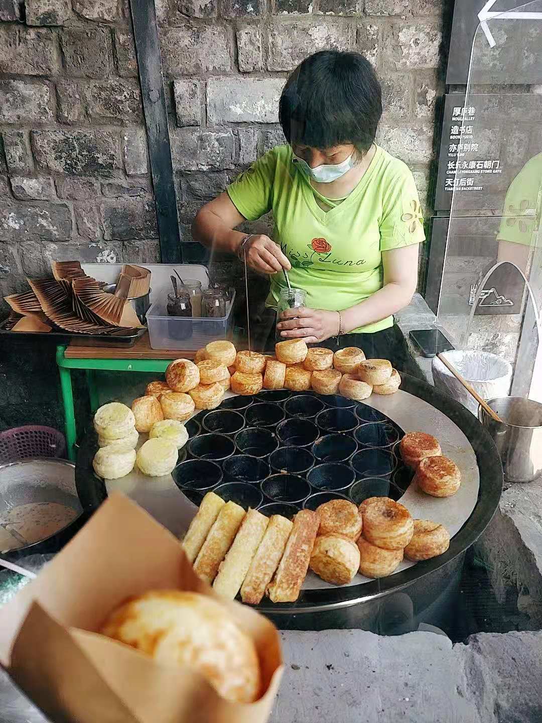 重庆山城美食逛吃体验 - Eatwith