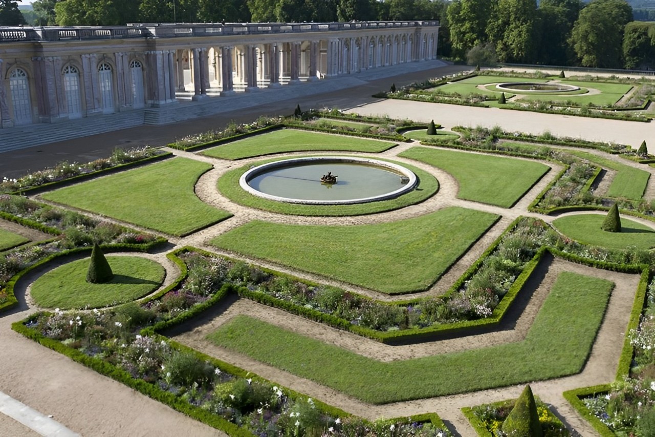 巴黎玛丽安东妮宫殿 & 特里亚农宫门票