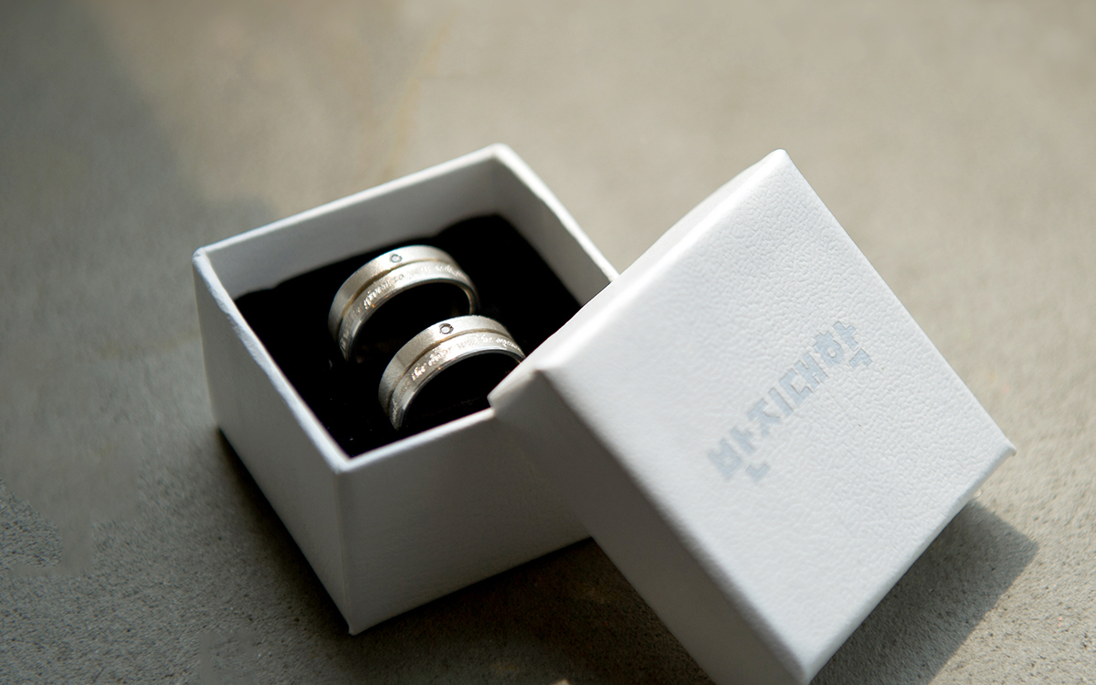 首尔弘大戒指制作体验（University of Rings）