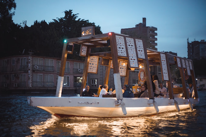 开罗私人2小时尼罗河游船 + 美食餐点