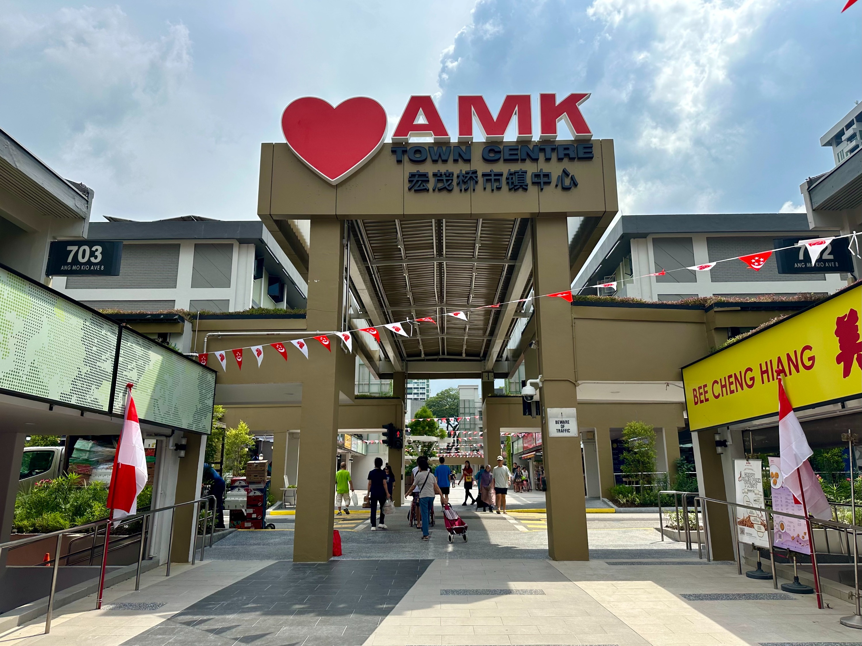 新加坡真实市中心美食步行之旅