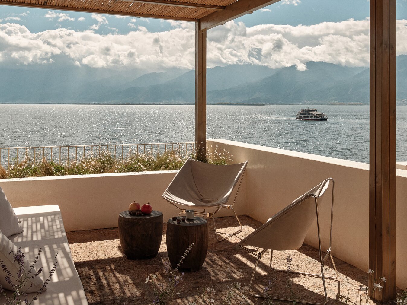 云南大理丽江泸沽湖高奢6日（大理双廊古镇+网红环海s公路+洱海+玉龙雪山蓝月谷+泸沽湖“东方女儿国”）