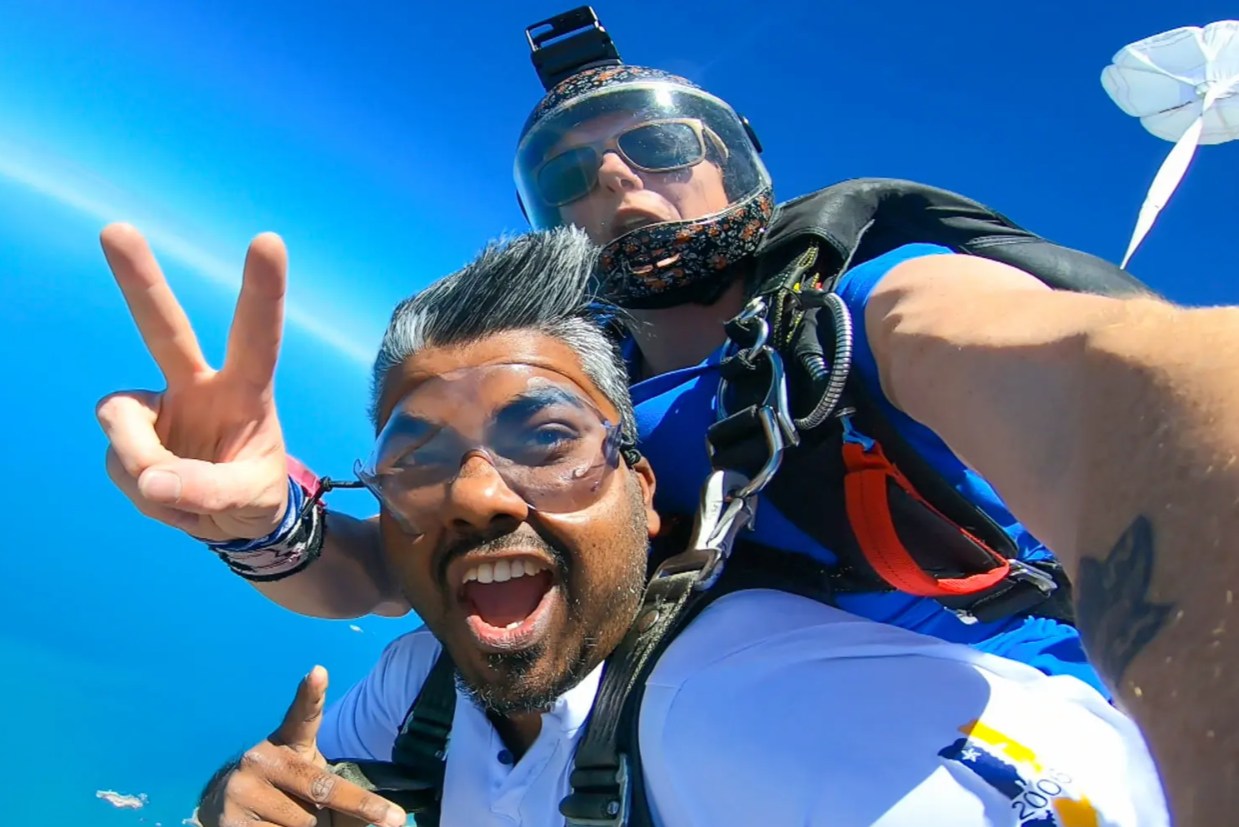 阿德莱德朗霍恩溪跳伞体验