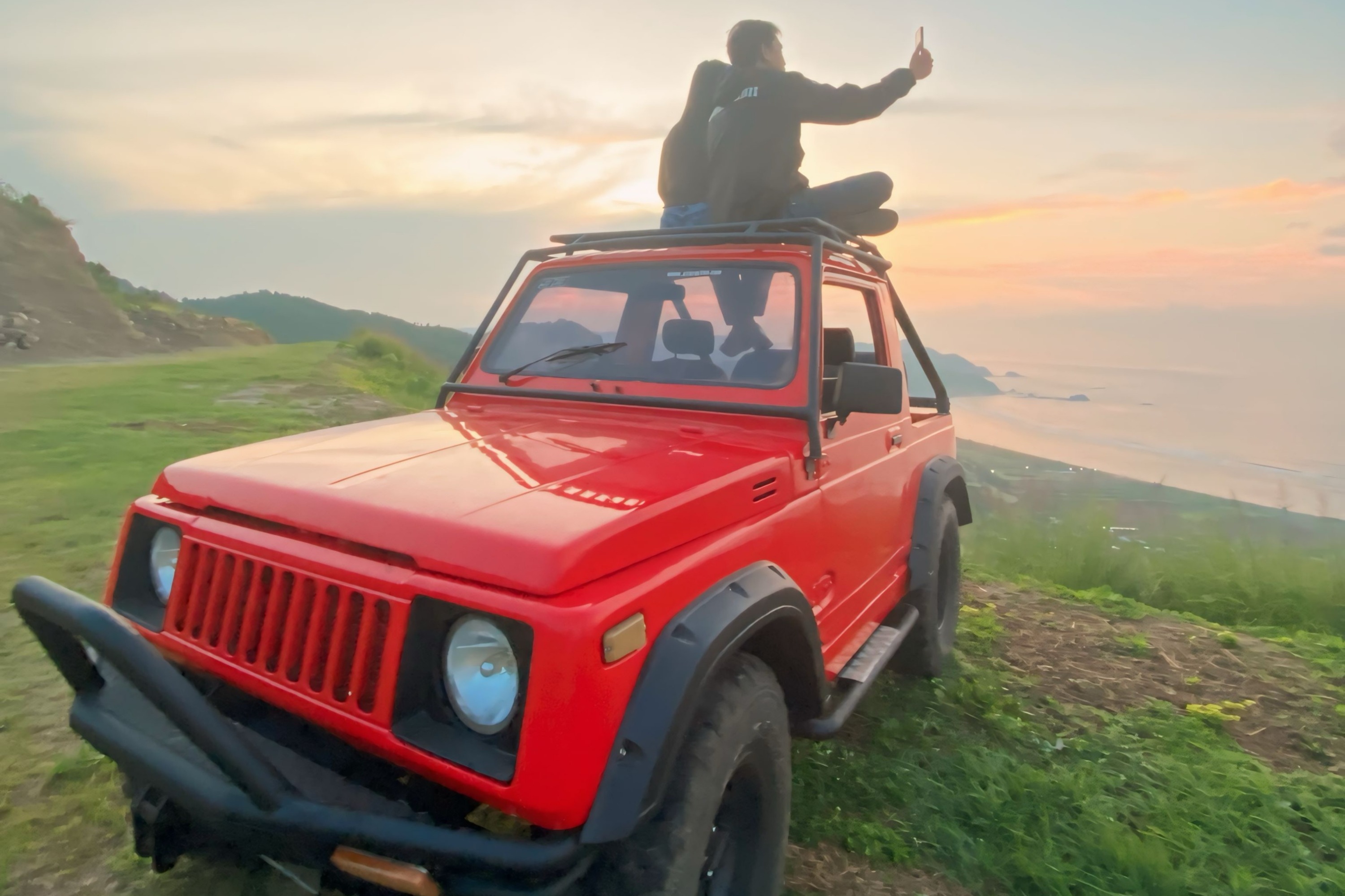 龙目岛吉普车日出之旅，兰辛山，摄影师陪同