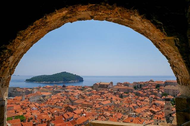 从史普利特出发的杜布罗夫尼克和瑟尔德山私人一日游