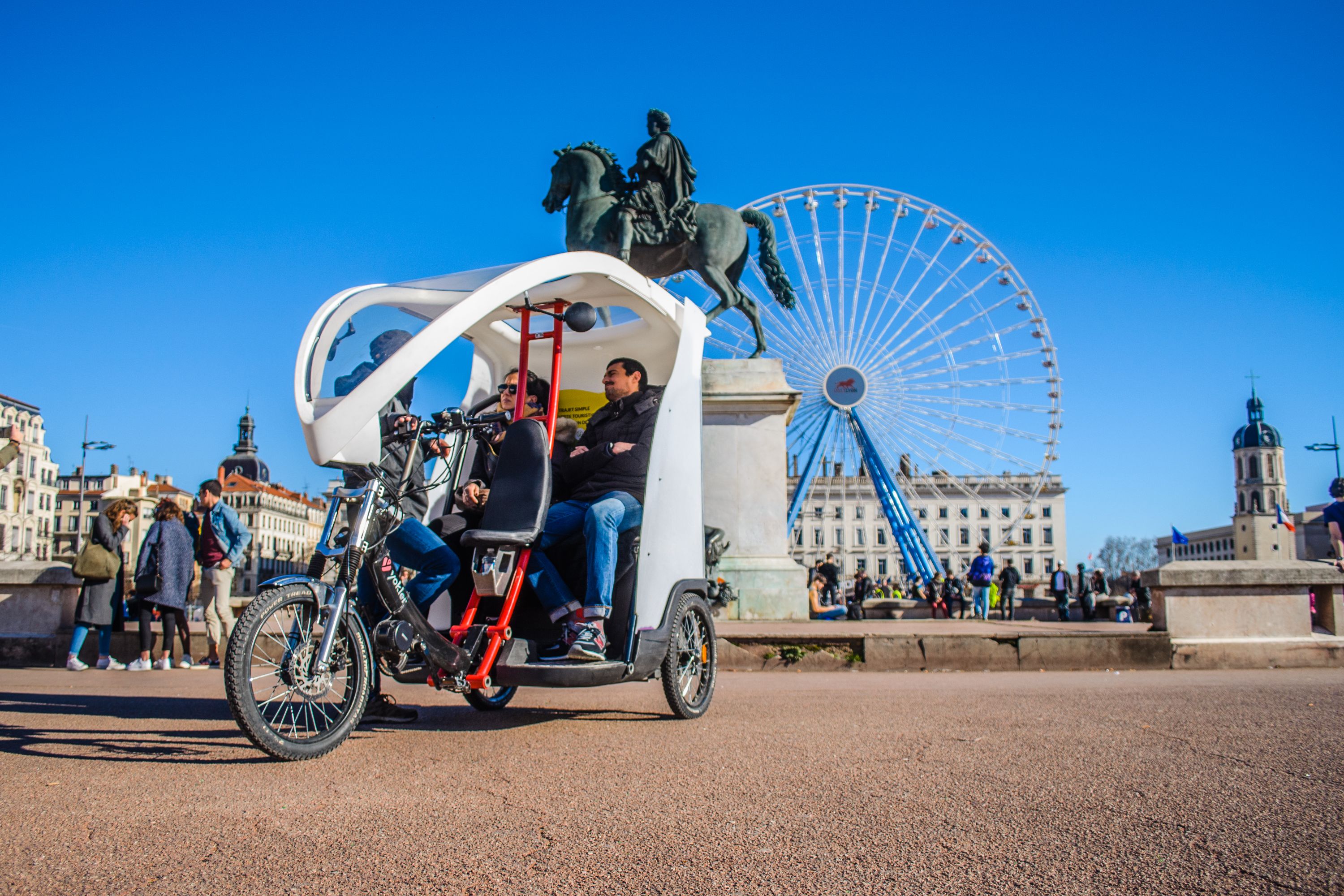 里昂人力车之旅