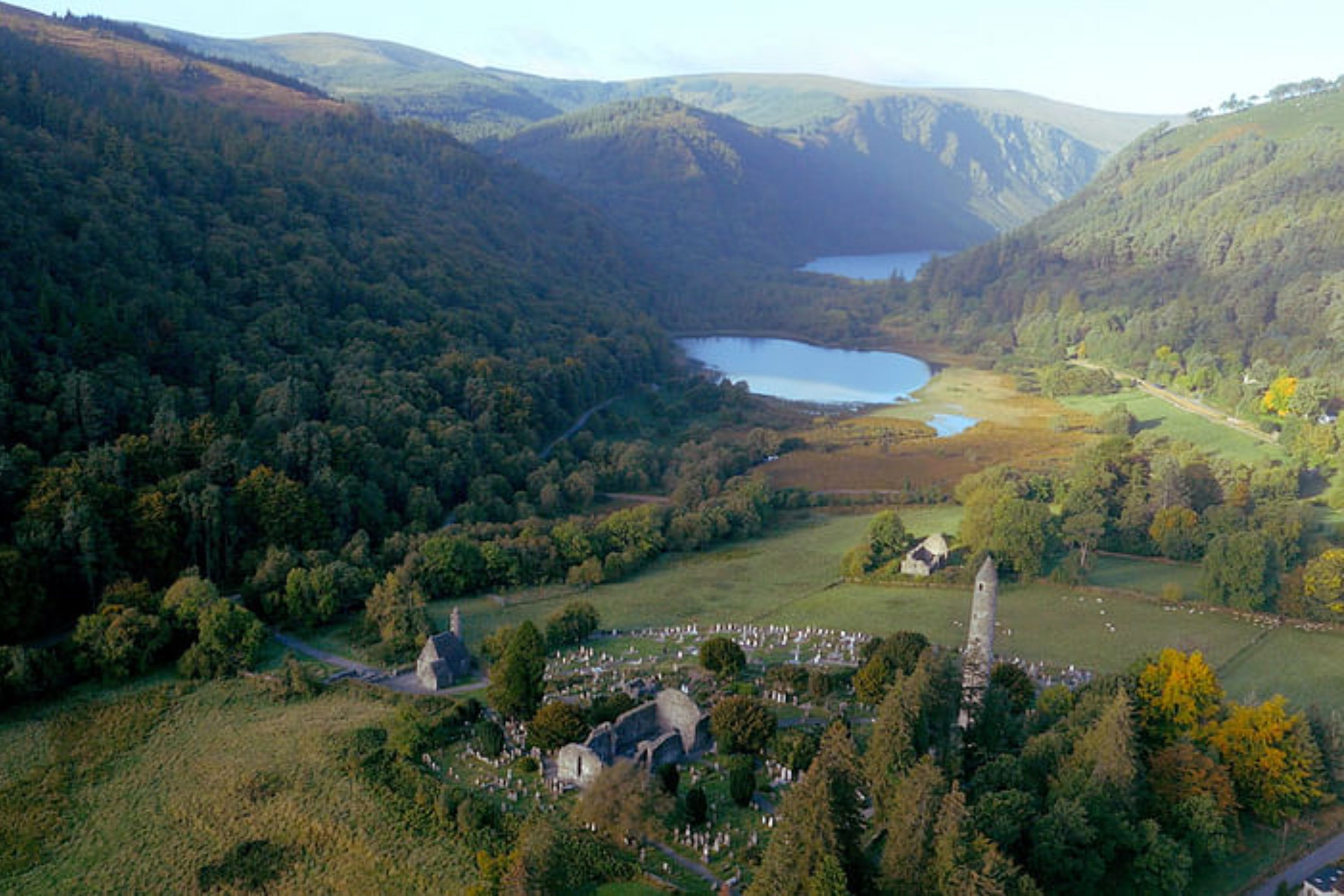 基尔肯尼、威克洛和格兰达洛之旅（都柏林出发）