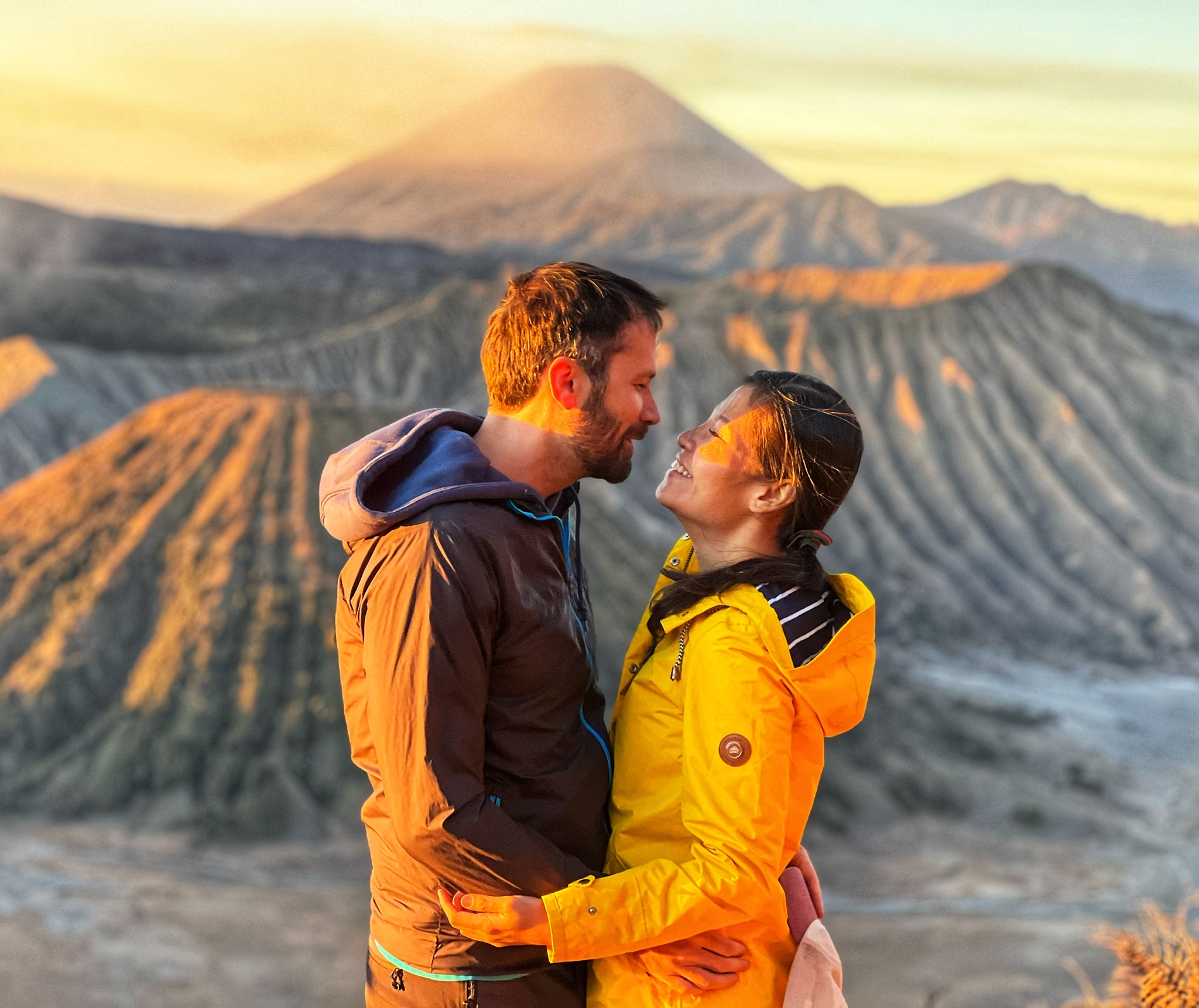 3天2夜 布罗莫山日出 & Tumpak Sewu瀑布 & 伊真火山探索之旅（泗水出发）