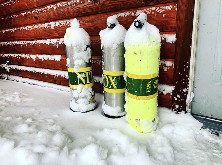 圣莫尼卡探险：PADI 高氧干潜水课程 5* 潜水中心