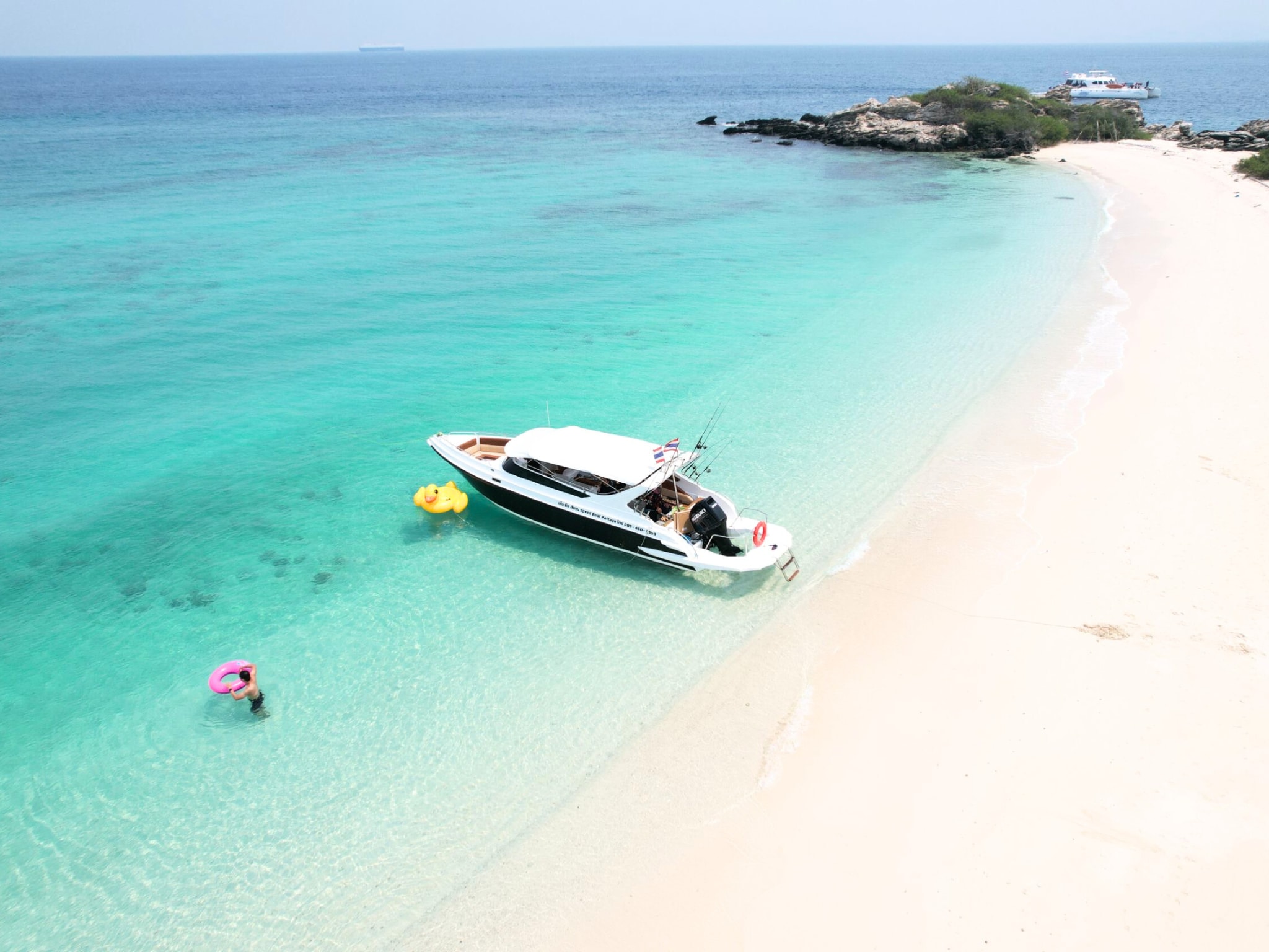 芭达雅：私人快艇 2-4 岛游（含午餐）