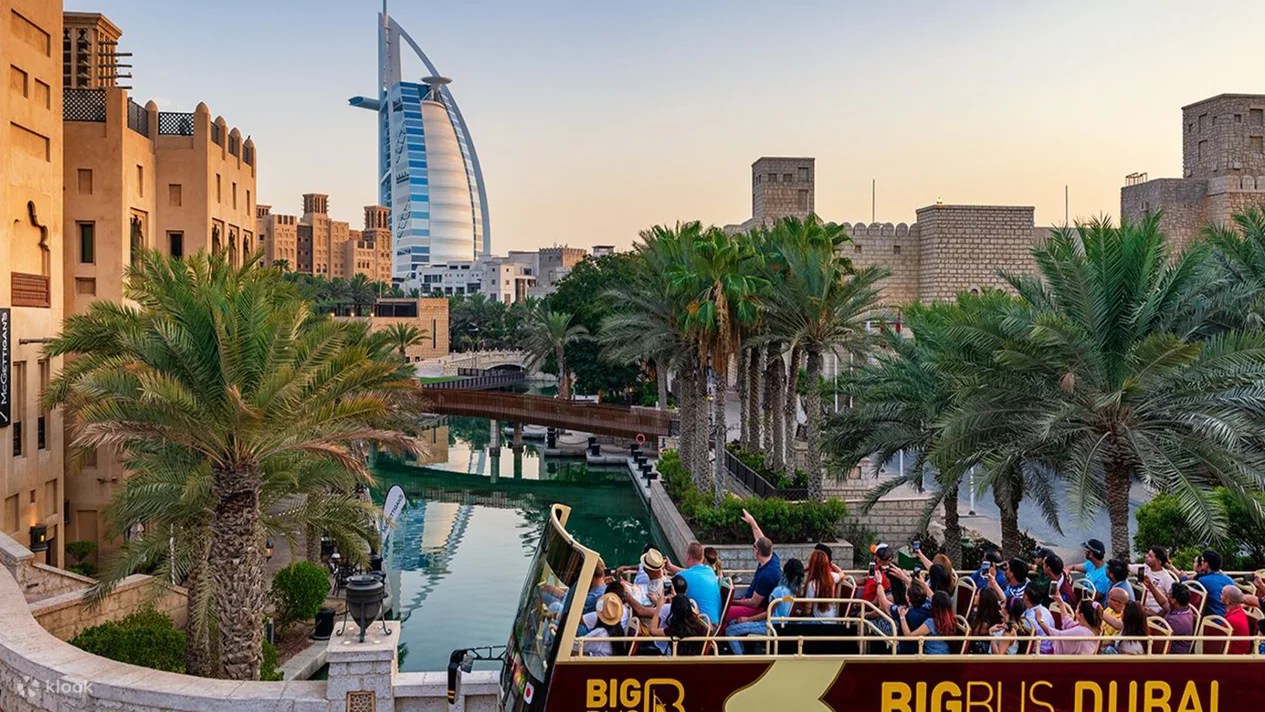 杜拜 Big Bus  随上随下观光巴士之旅