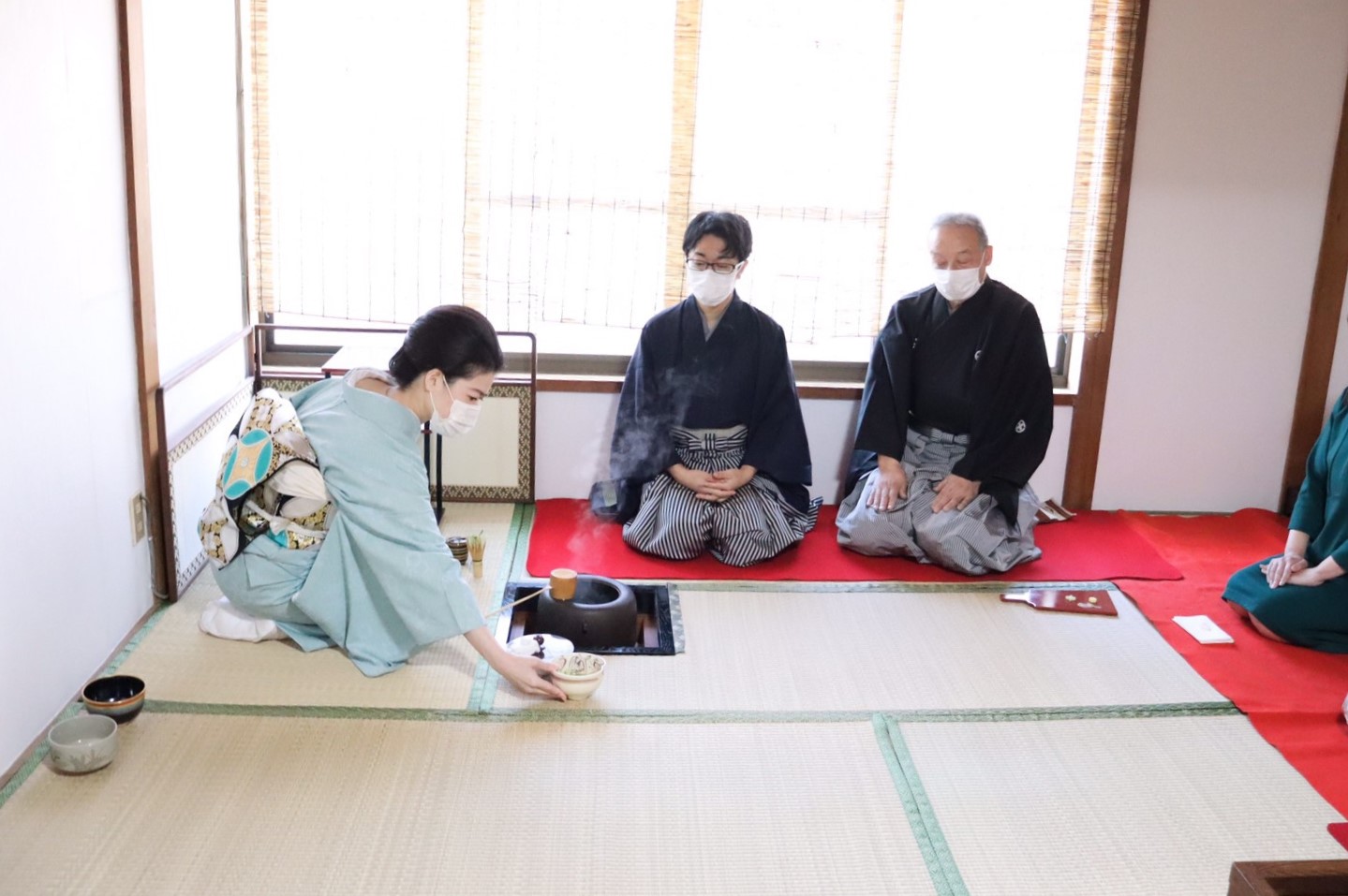 在茶道课程中体验正宗的茶道（大阪）