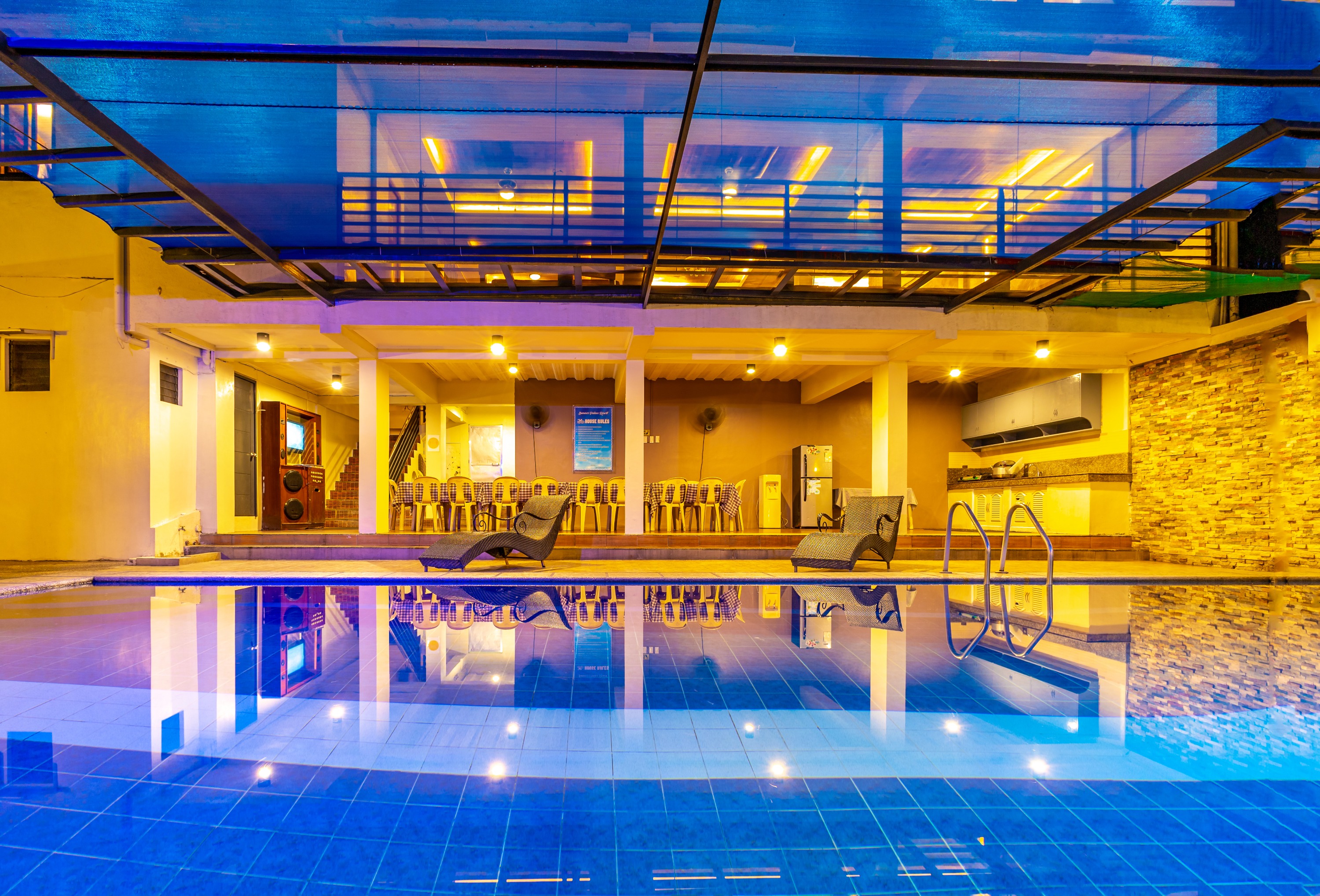 拉古纳夏季宫温泉度假村