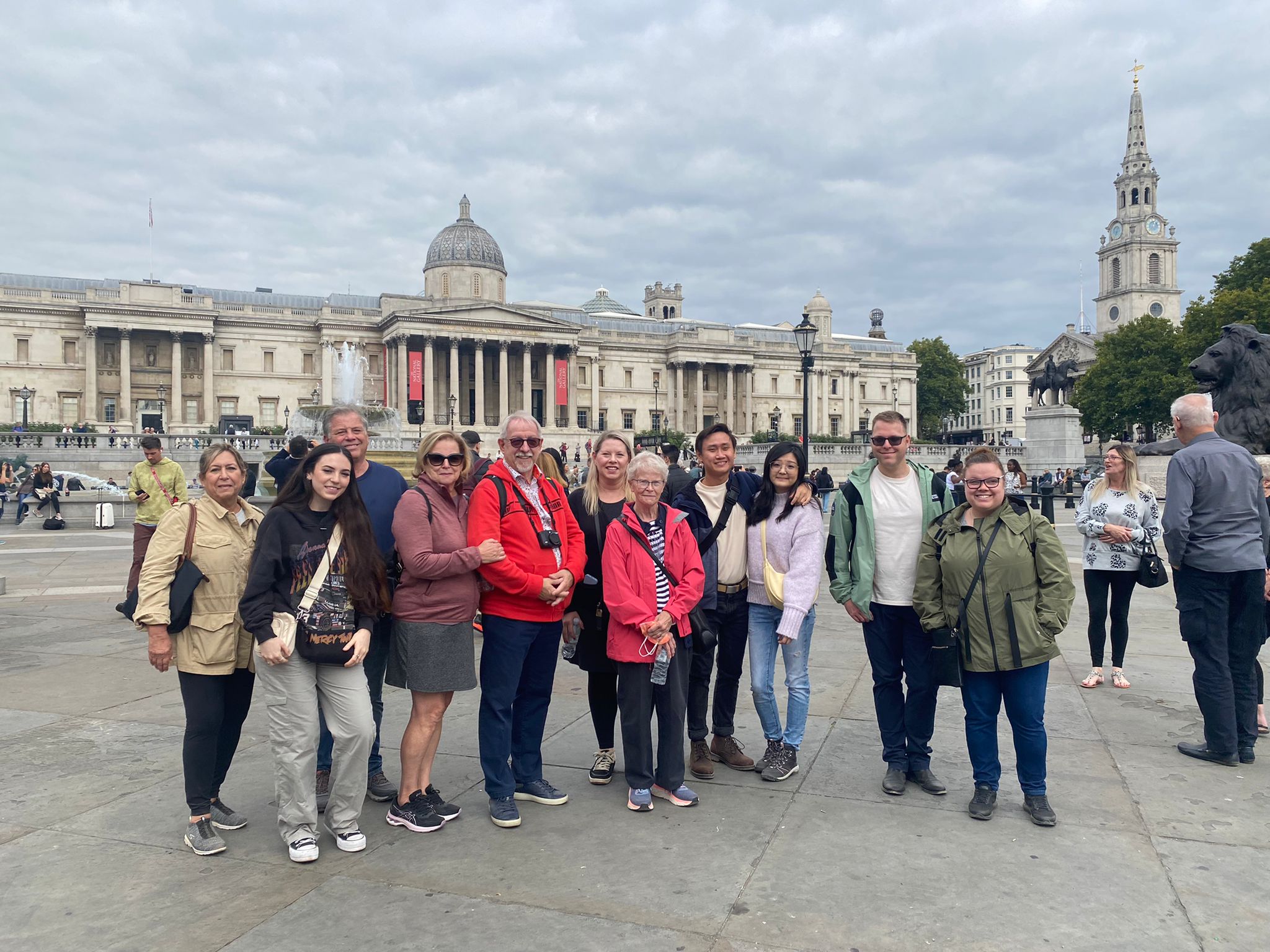 参观超过30个伦敦热门景点！有趣当地导游带你玩！