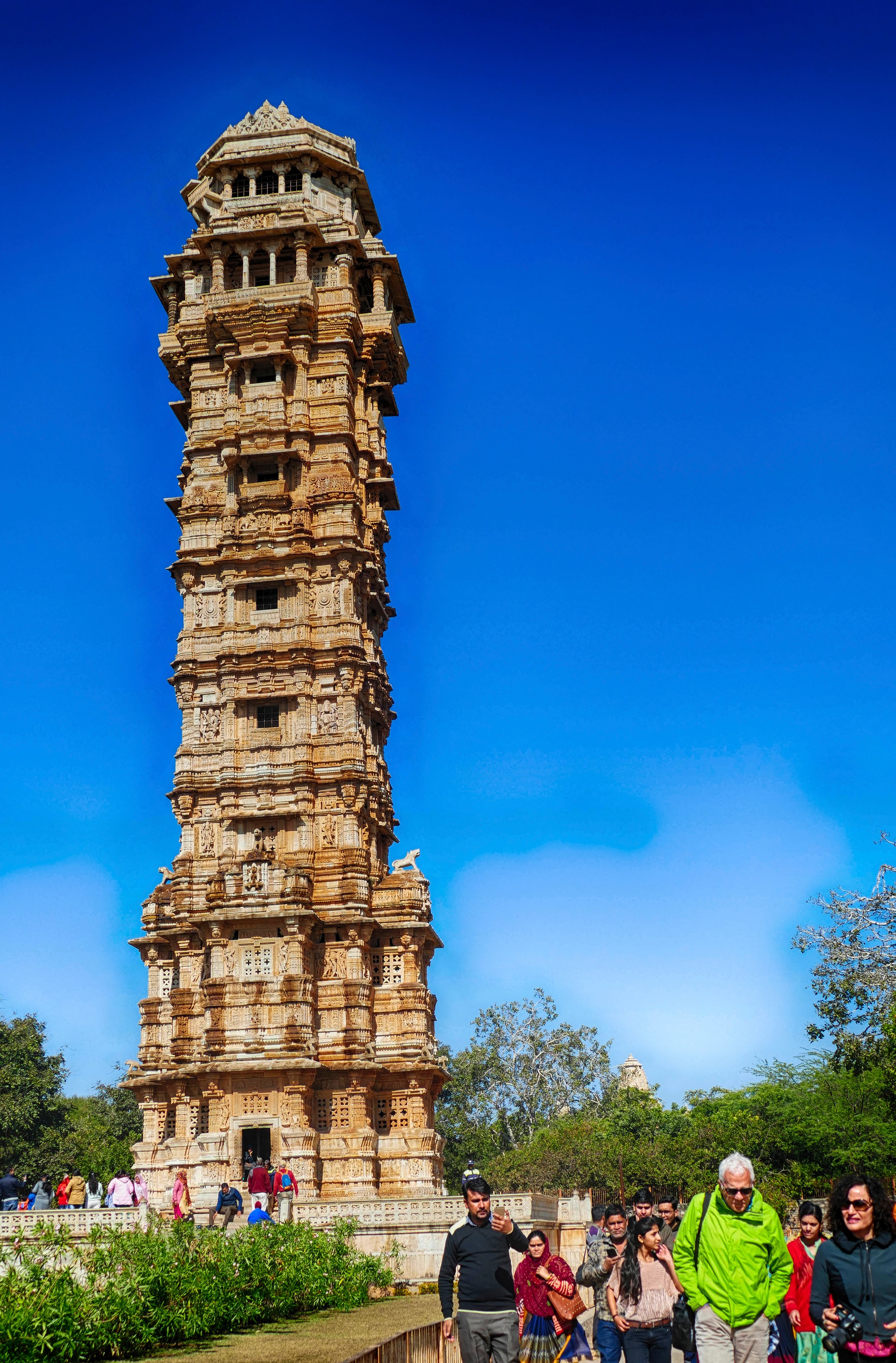 观赏奇托加尔堡 & 普什卡 (Pushkar) 从乌代浦 (Udaipur) 出发，带导游