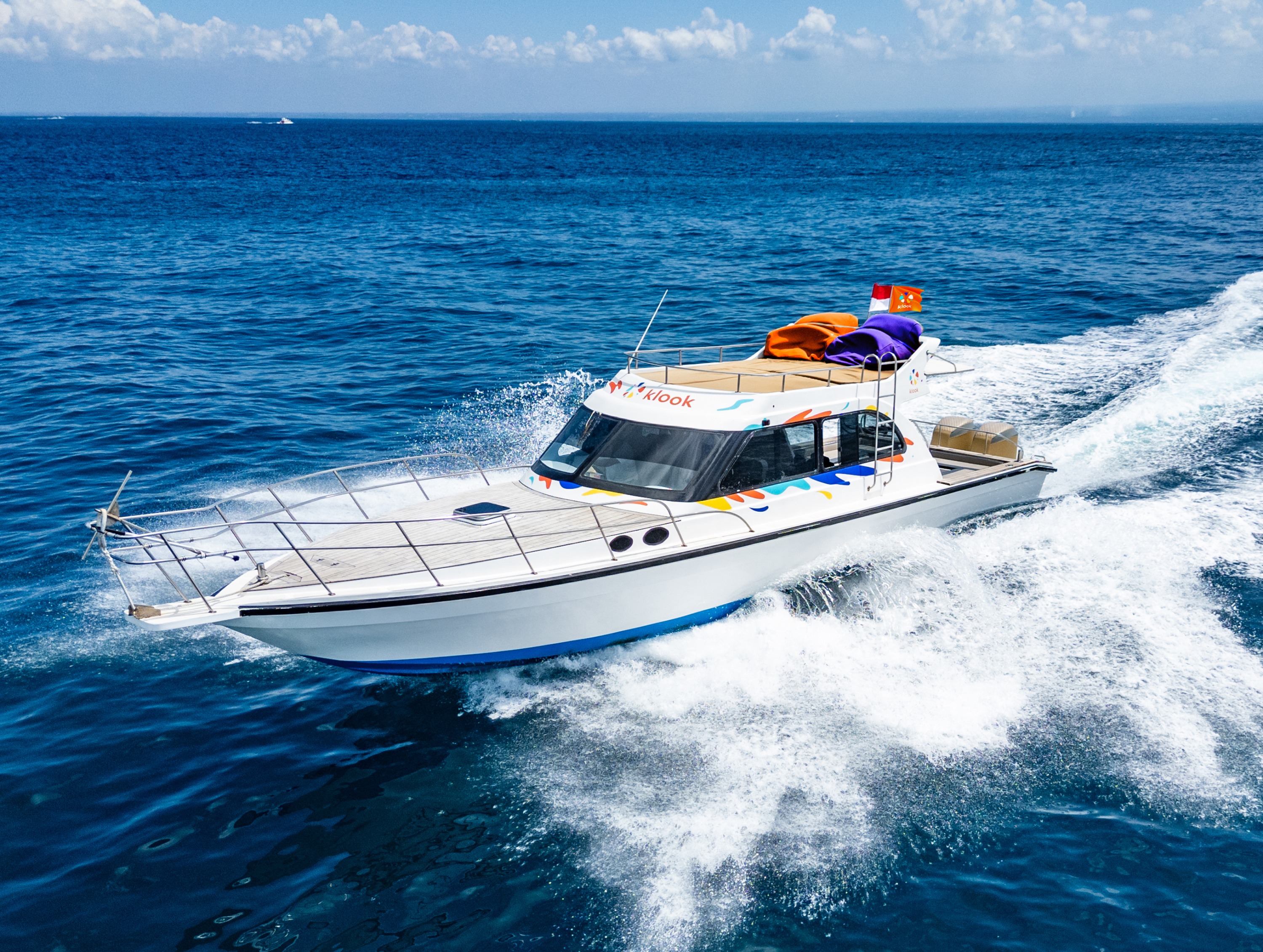 珀尼达岛私人 VIP 游船之旅