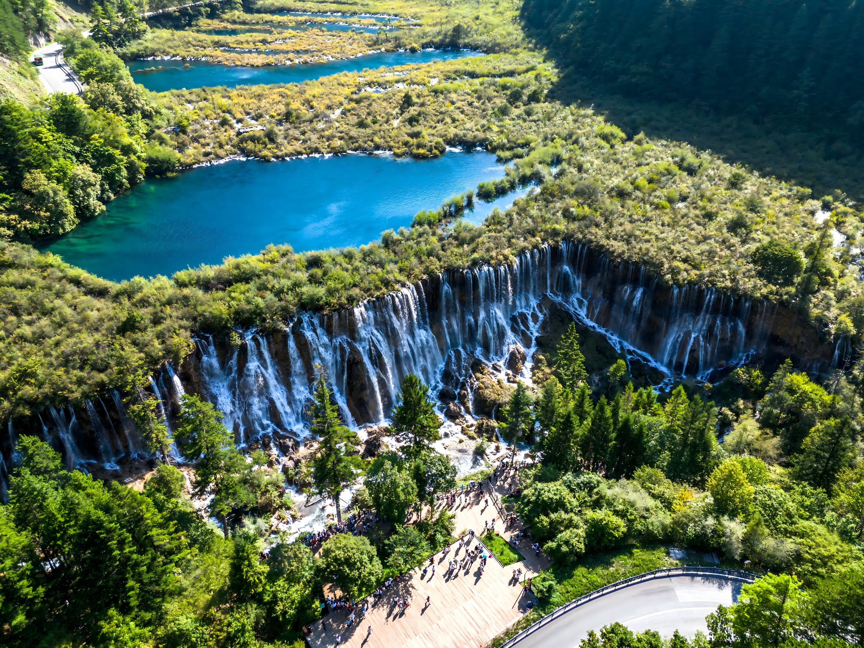 川西风华九寨4日（九寨沟+四姑娘山+黄龙+都江堰+秘境中查沟·古寨牧马+九寨沟藏装旅拍）