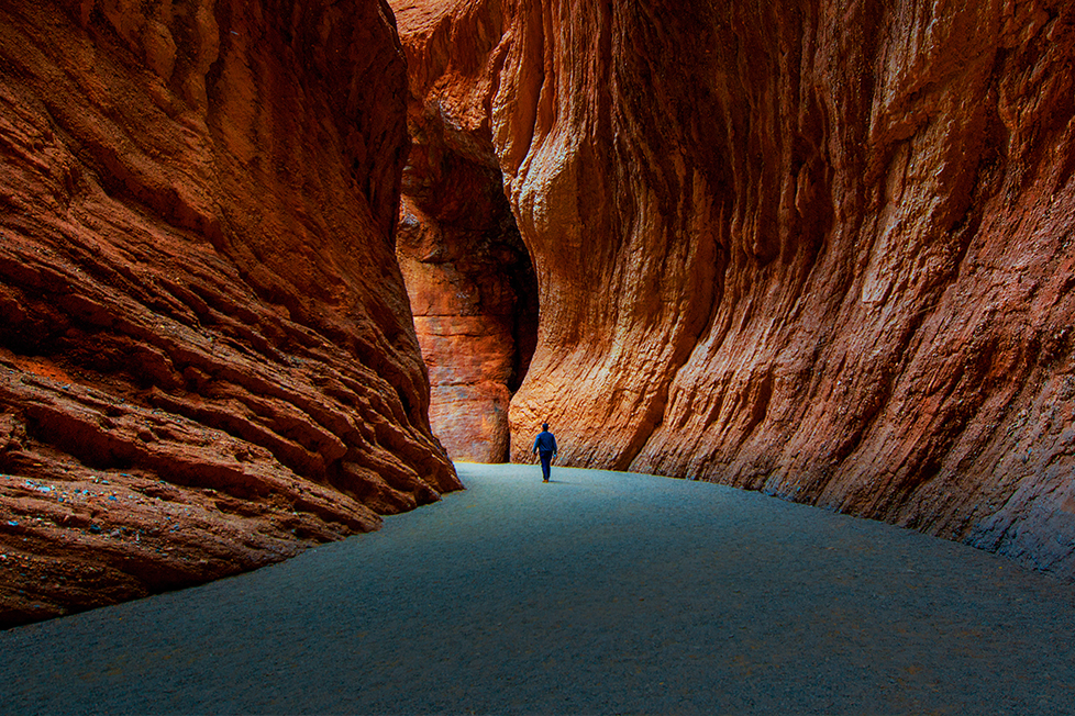 新疆一路向南疆8日（保证空座率+独库全段+盘龙古道+那拉提+巴音布鲁克日落+天山神秘大峡谷徒步+克孜尔千佛洞+温宿大峡谷+喀拉库勒湖）
