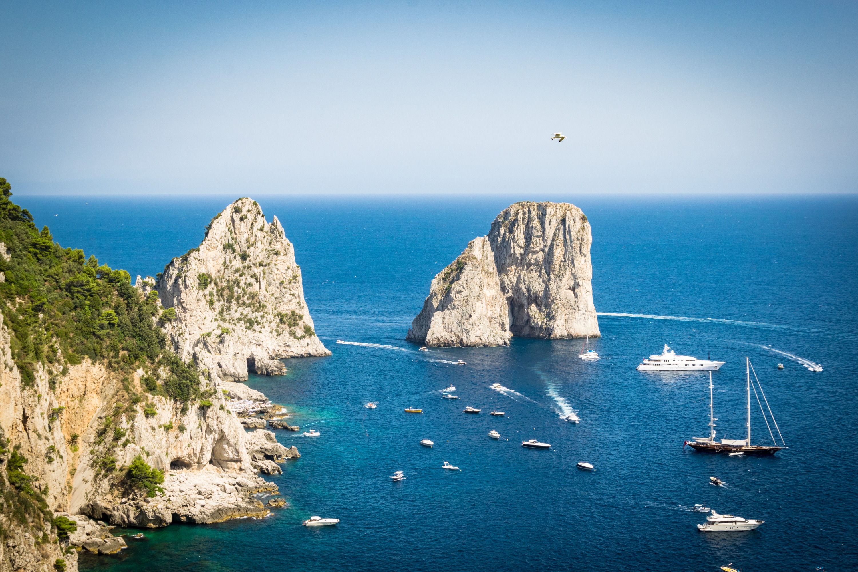 来自罗马的卡布里岛蓝洞一日游