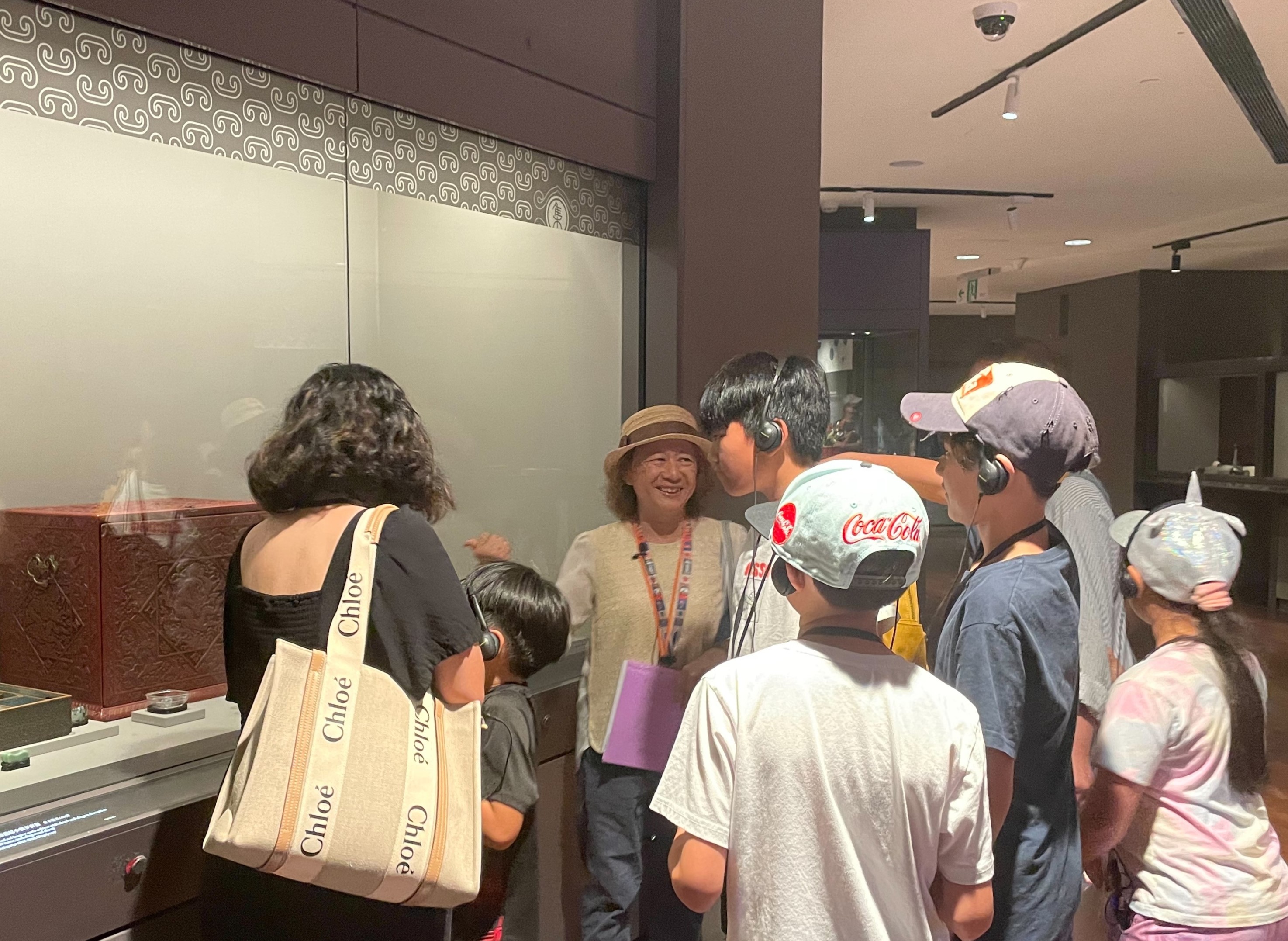 台北故宫导览 - 初访必看文物&再访想看文物(中文/英文)