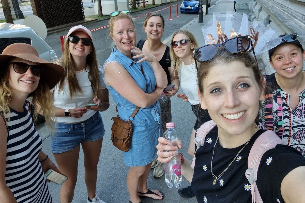 布达佩斯鬼故事探索游戏与旅行