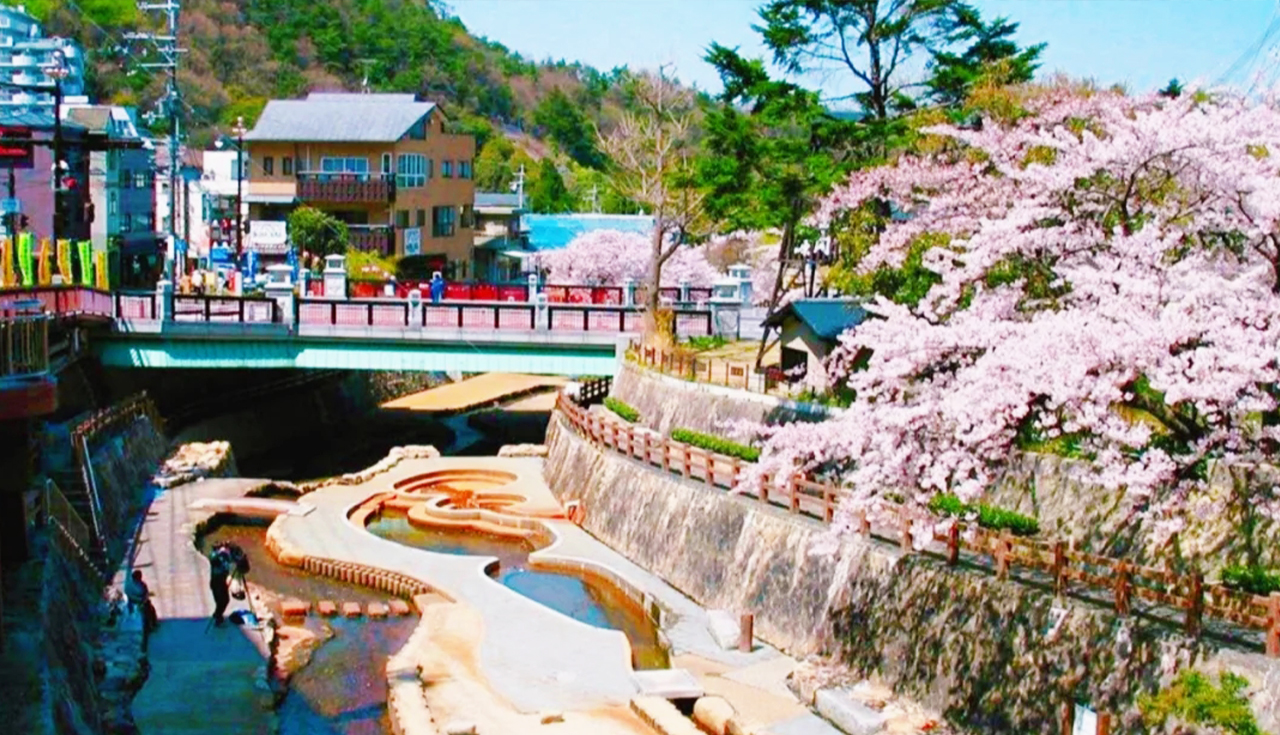 神户港.马赛克摩天轮&神户牛&北野异人馆街&有马温泉&六甲山夜景