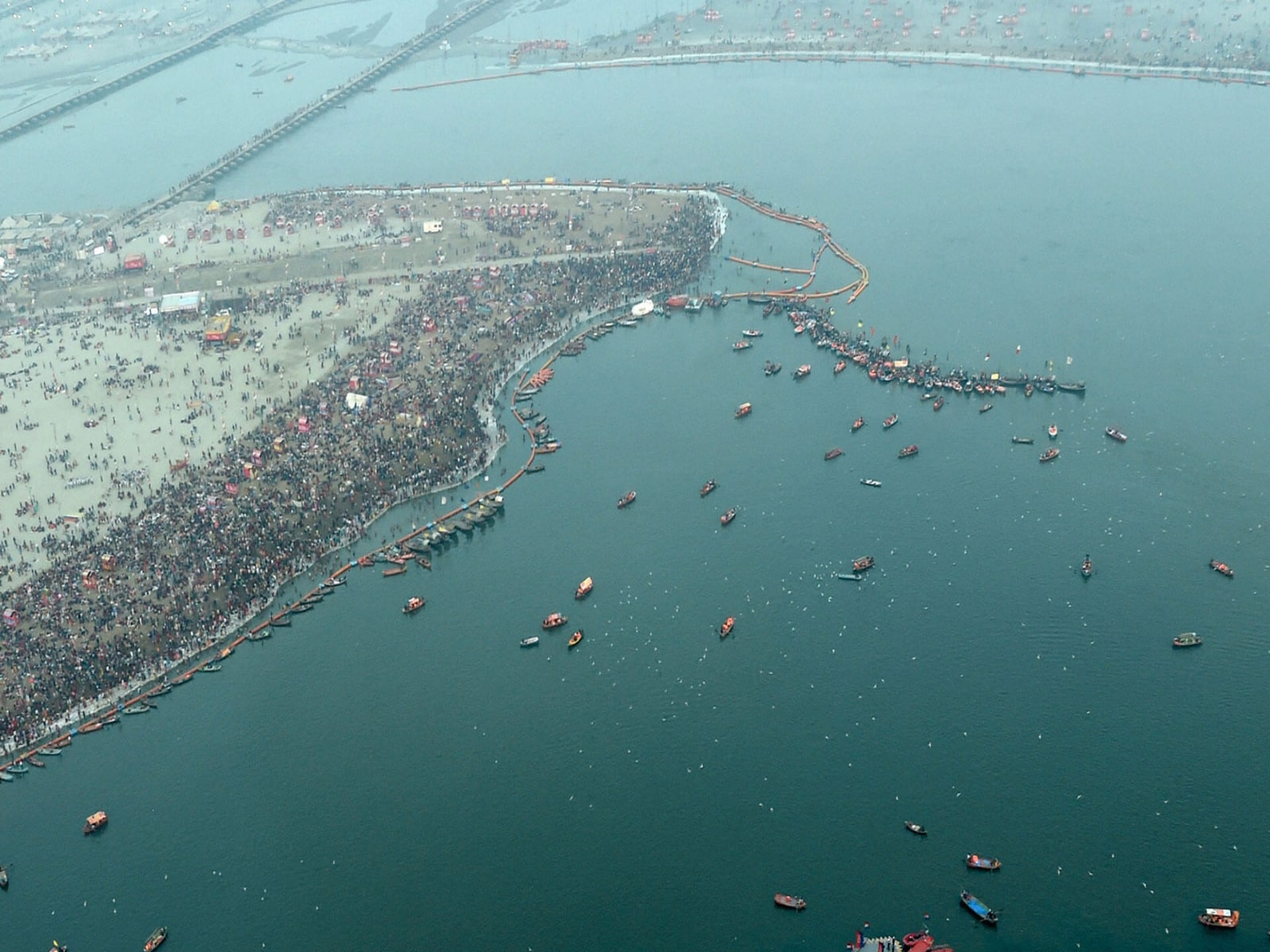 从瓦拉纳西出发的阿拉哈巴德 (Prayagraj) 一日游（特里维尼桑加姆 (Triveni Sangam)）