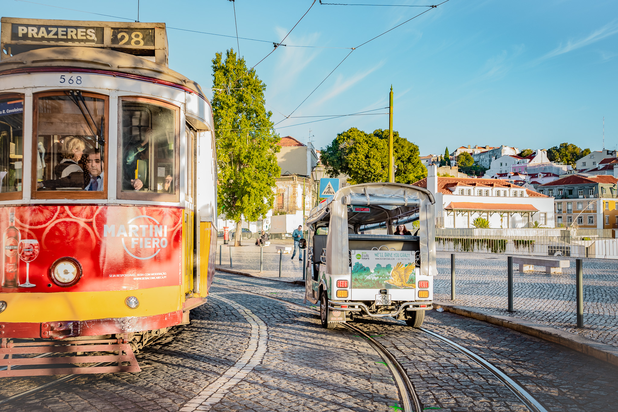 里斯本28号电车路线嘟嘟车之旅