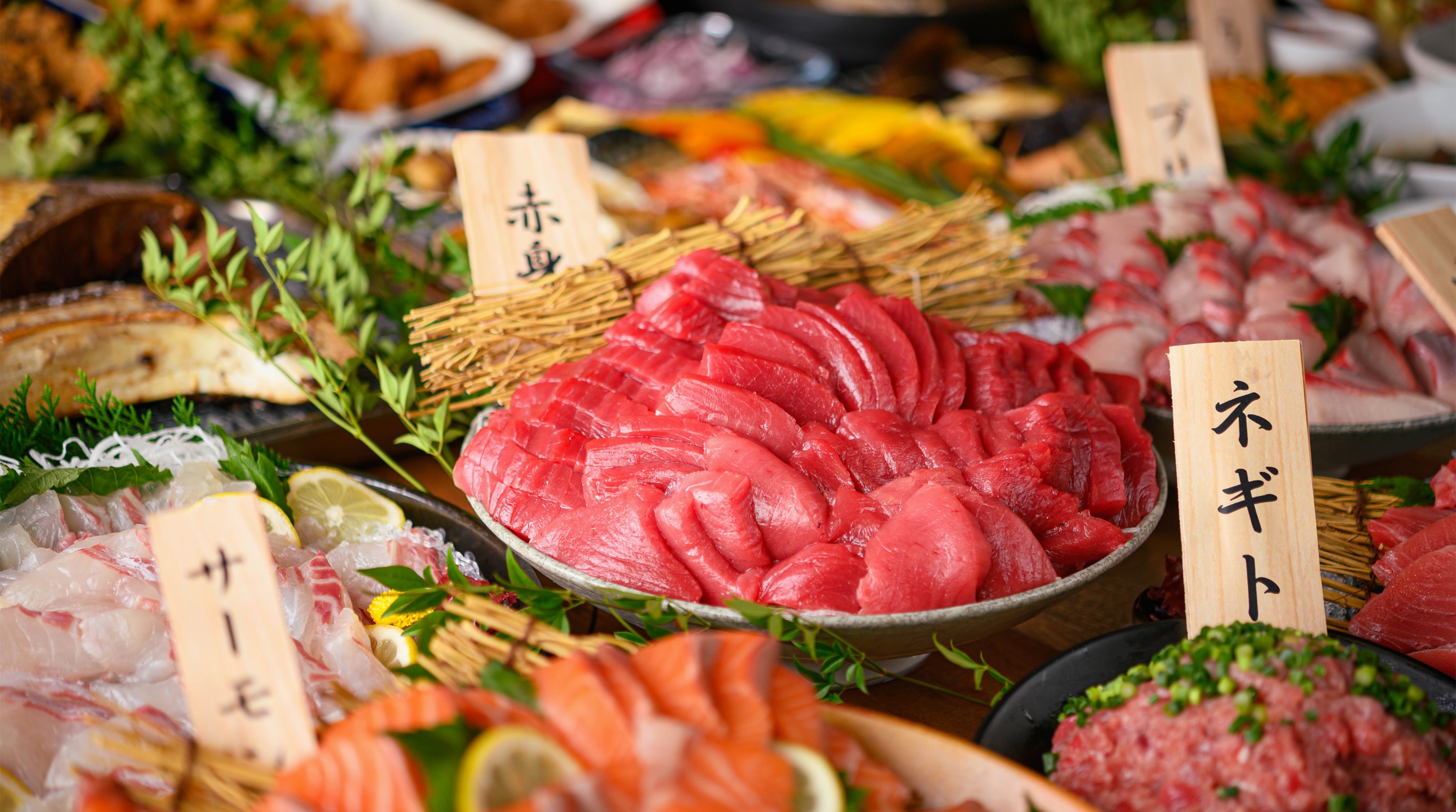 东京海鲜自助餐厅 - 伊吕波（餐食 & 金枪鱼切片秀）