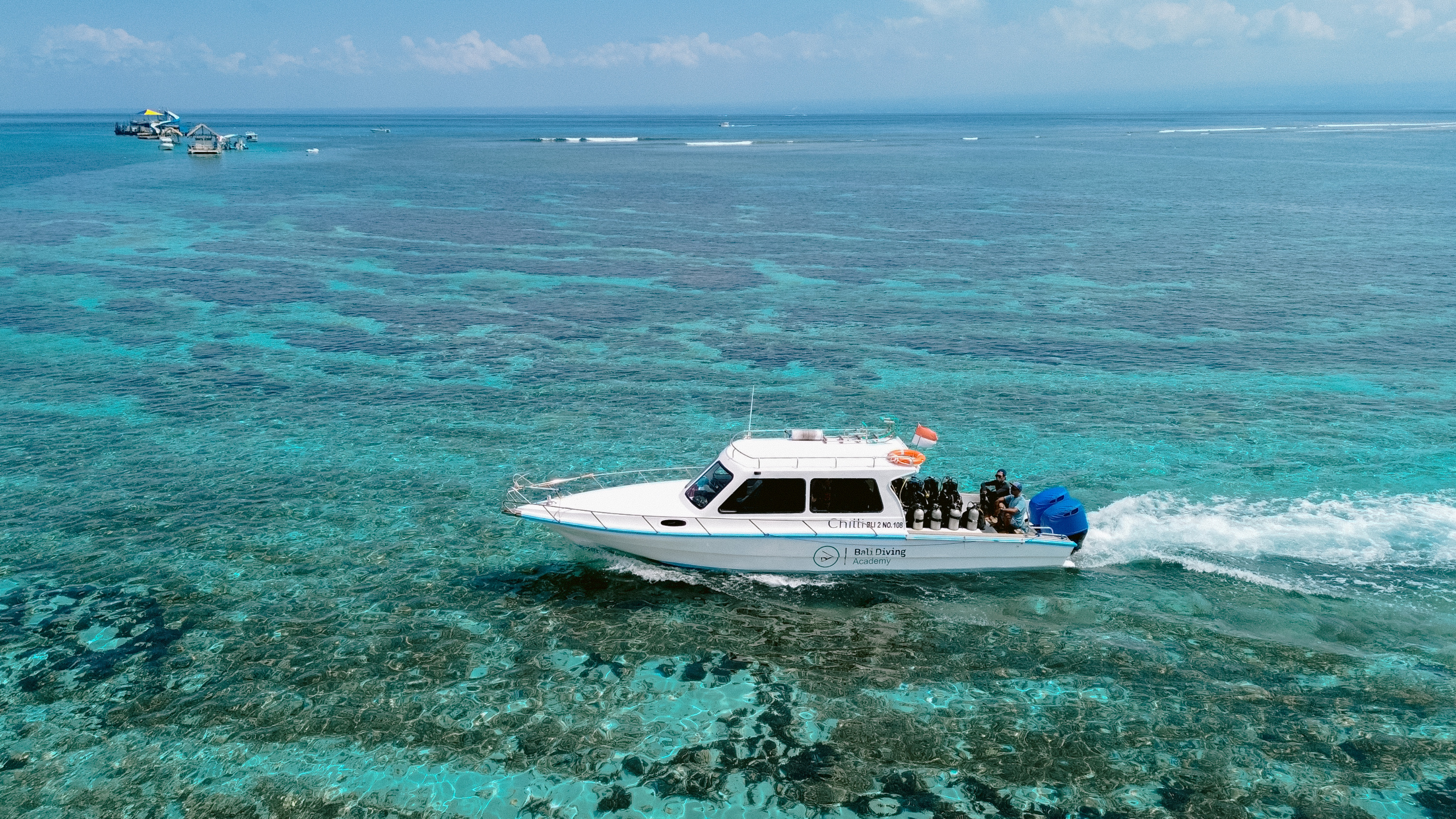 佩尼达岛水肺潜水 / 浮潜体验（私人包船）