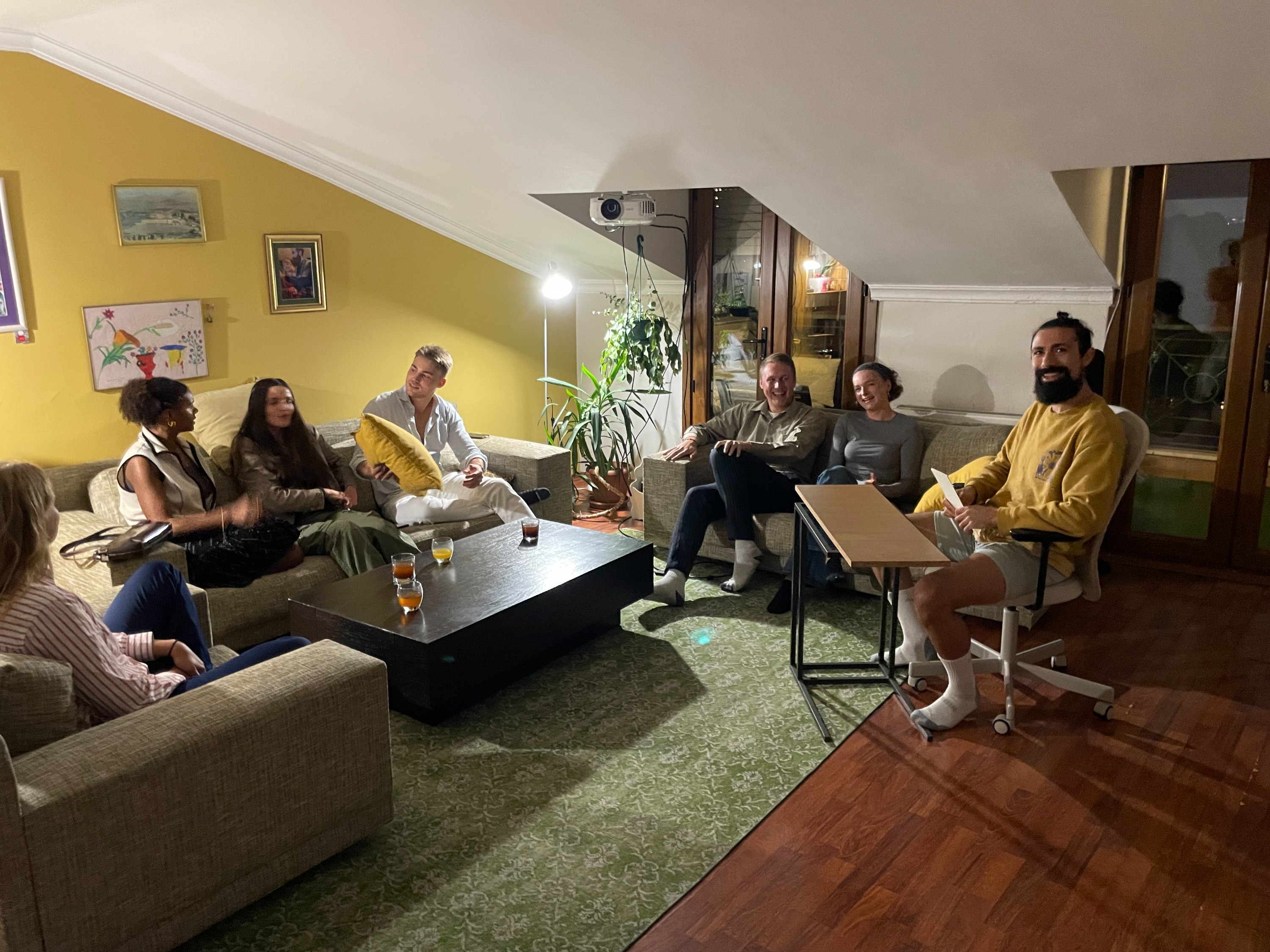 在当地人的家中品尝土耳其茶和交流体验