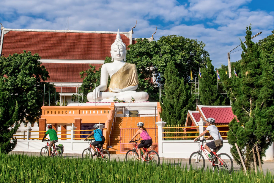 清迈电动自行车乡村骑行