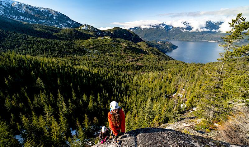 斯阔米什Via Ferrata 攀岩体验