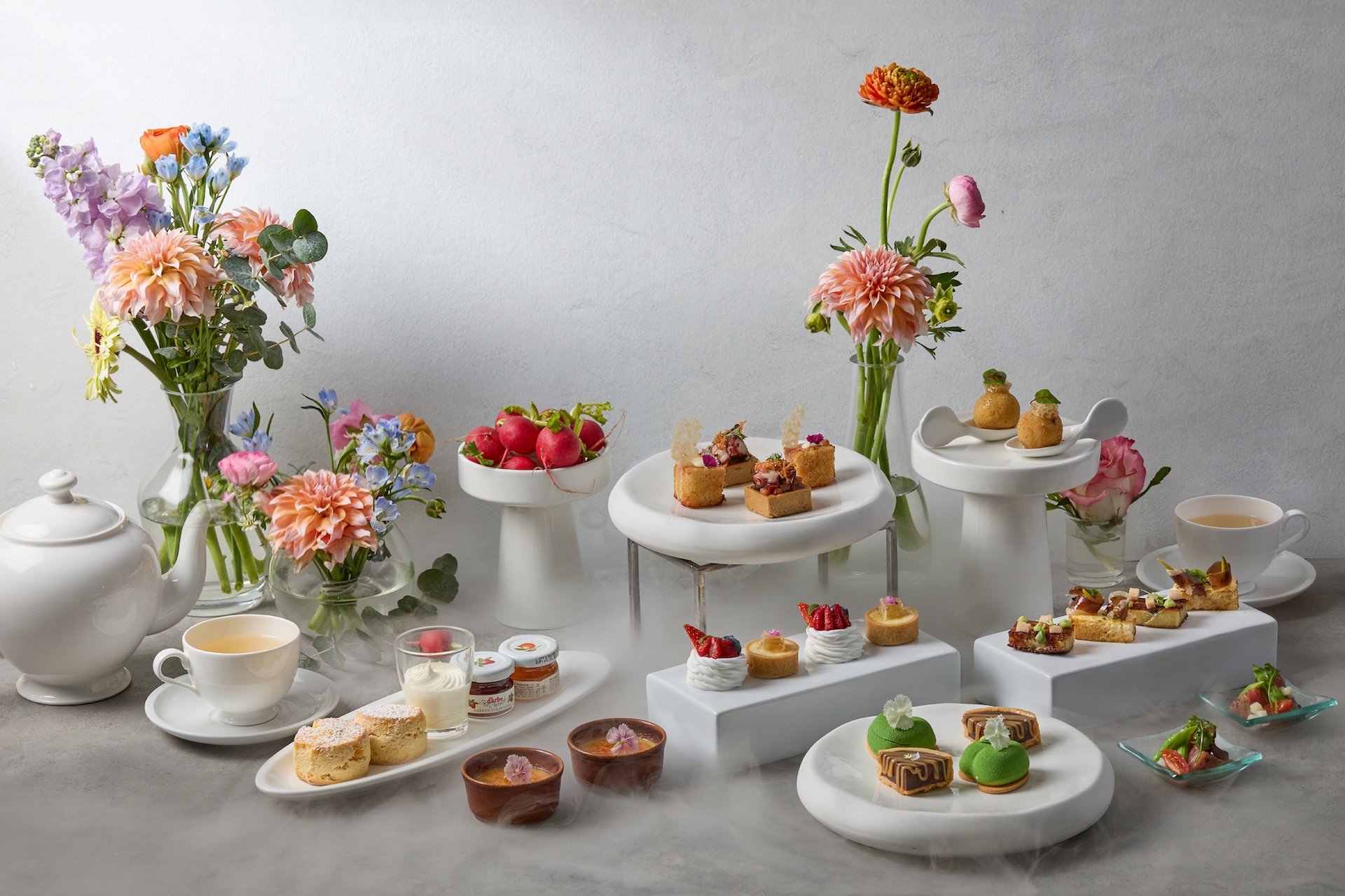 Cafe Claire by Oriental Residence（克雷尔东方公寓）