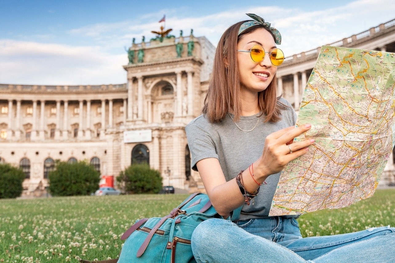 维也纳茜茜公主博物馆 & 霍夫堡宫 & 花园徒步之旅