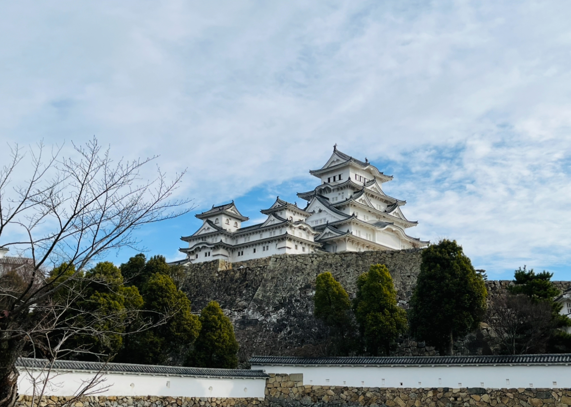 姬路徒步之旅：城堡、花园和蓝染