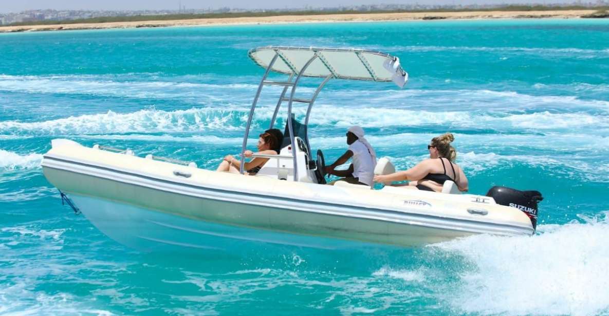 马卡迪湾：马加维什岛 & 快艇游览（含接送服务）