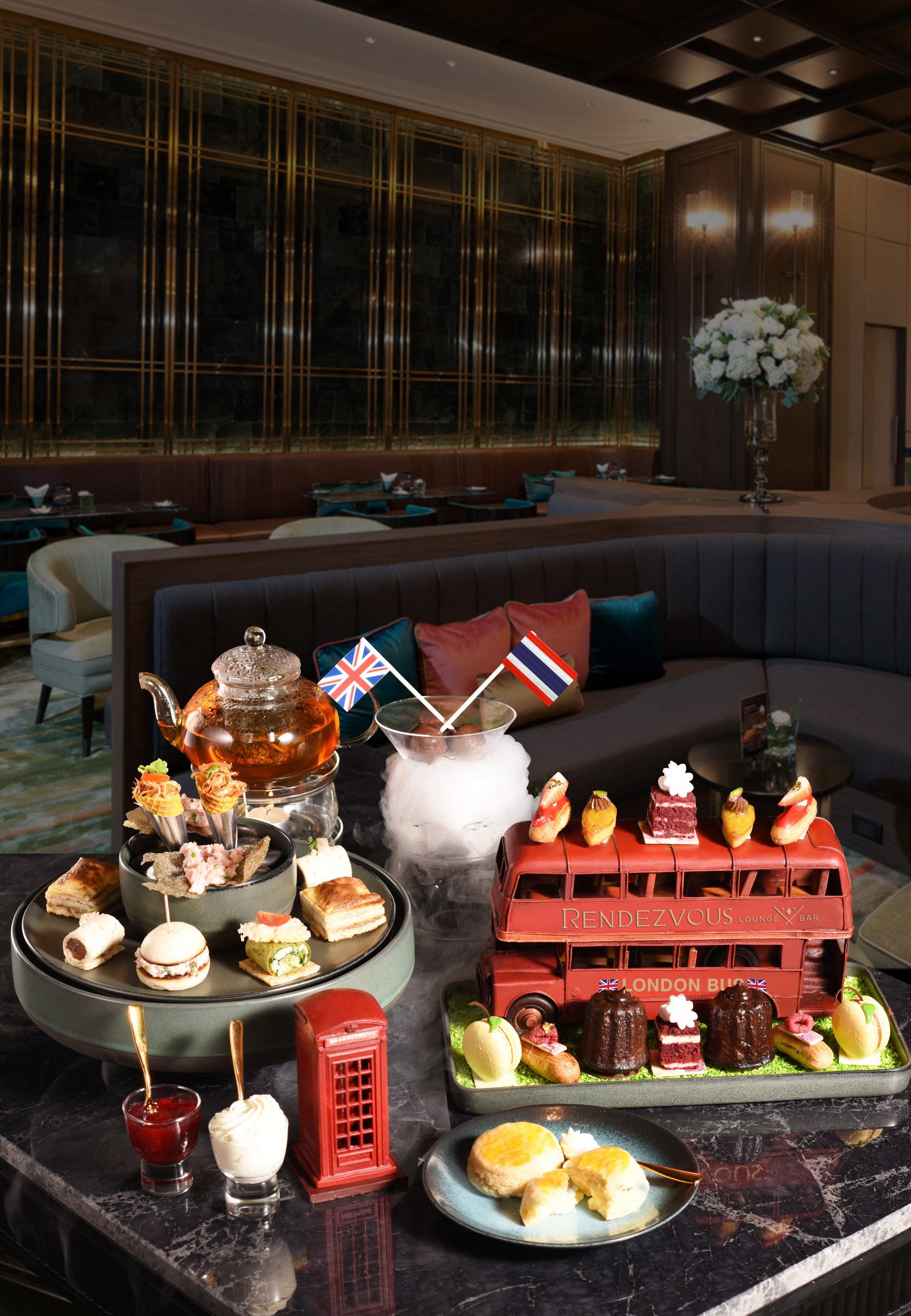 曼谷地标酒店的Rendezvous Lounge & Bar