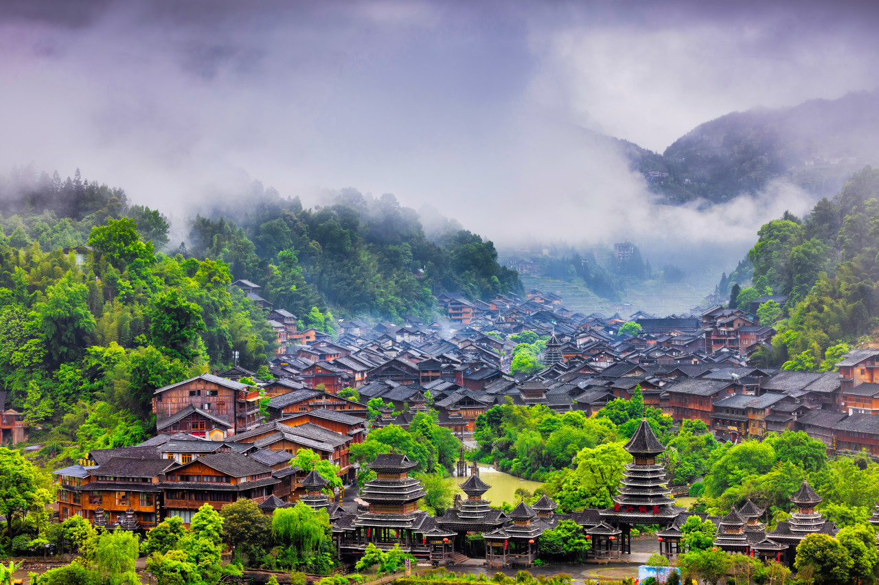 贵州遇见黔东南6日游（肇兴侗寨+瑶山古寨+荔波小七孔+堂安徒步+夏格蜡染）