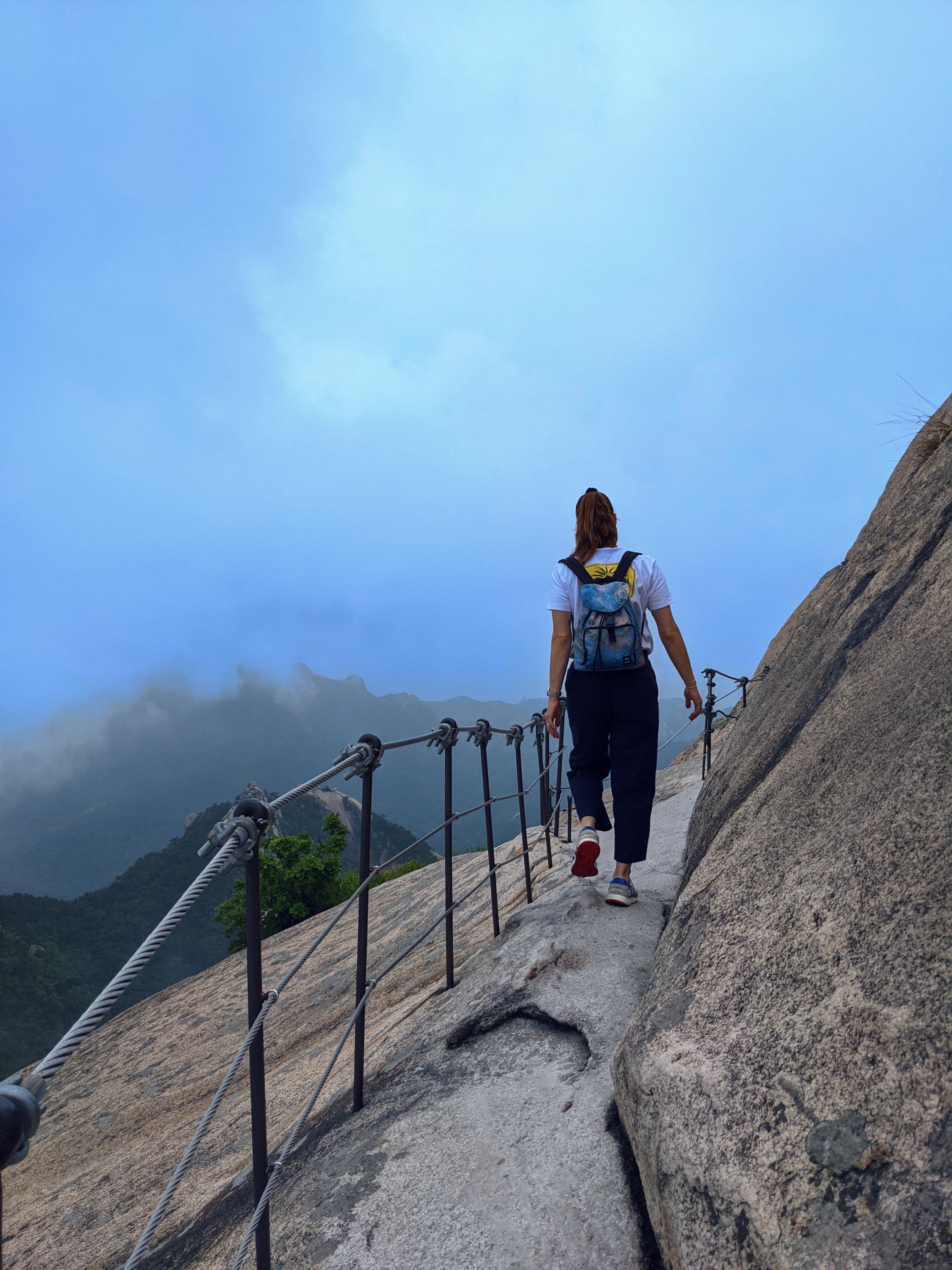 北汉山国立公园山顶路线之旅