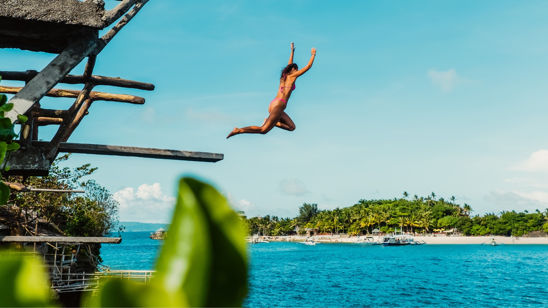 长滩岛跳岛游 & 悬崖跳水 & 日落游轮派对之旅