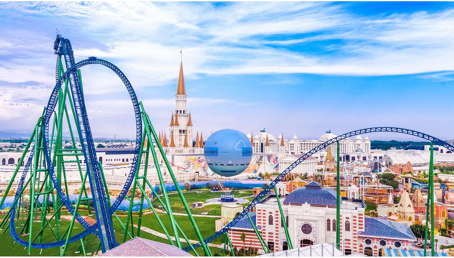 安塔利亚 Land of Legends 传奇主题乐园门票＆夜间表演（含接送）- 阿拉尼亚出发