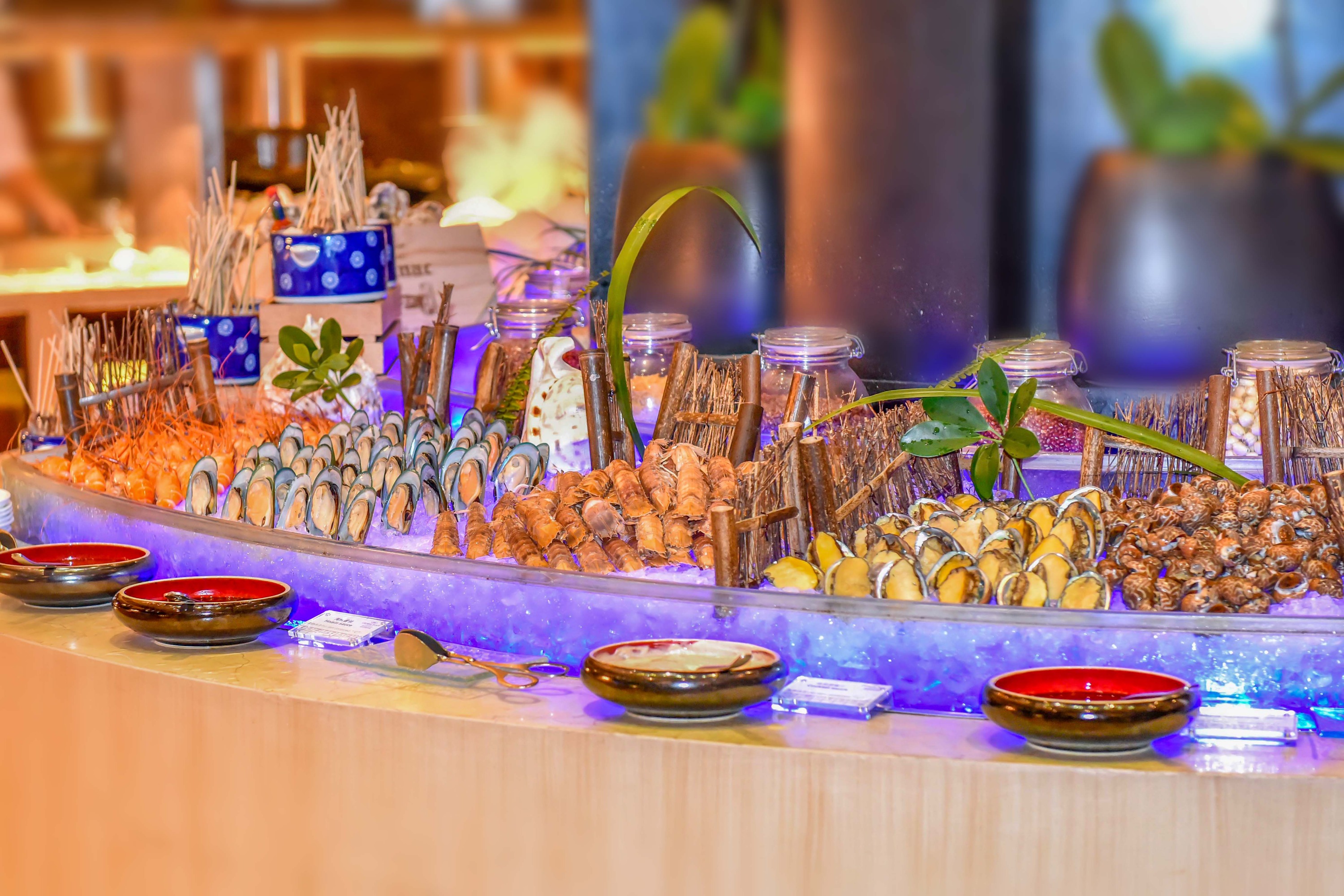 【超值自助晚餐】深圳好日子皇冠假日酒店自助餐丨Mr. cafe君怡咖啡厅丨自助晚餐  下午茶