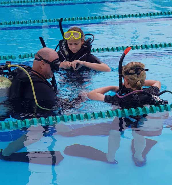 芭堤雅潜水认证初学者体验（PADI五星级潜水中心）