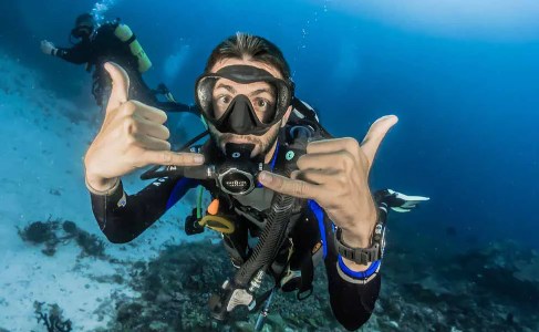 格兰岛水肺潜水与 5 种水上运动